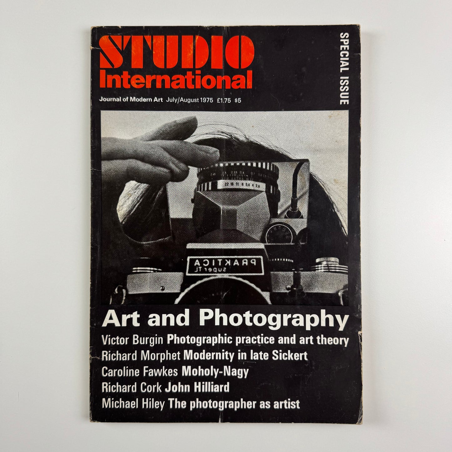 Studio International Journal of Modern Art. Special issue. Art and Photography. Volume 190, Number 976, July/August 1975