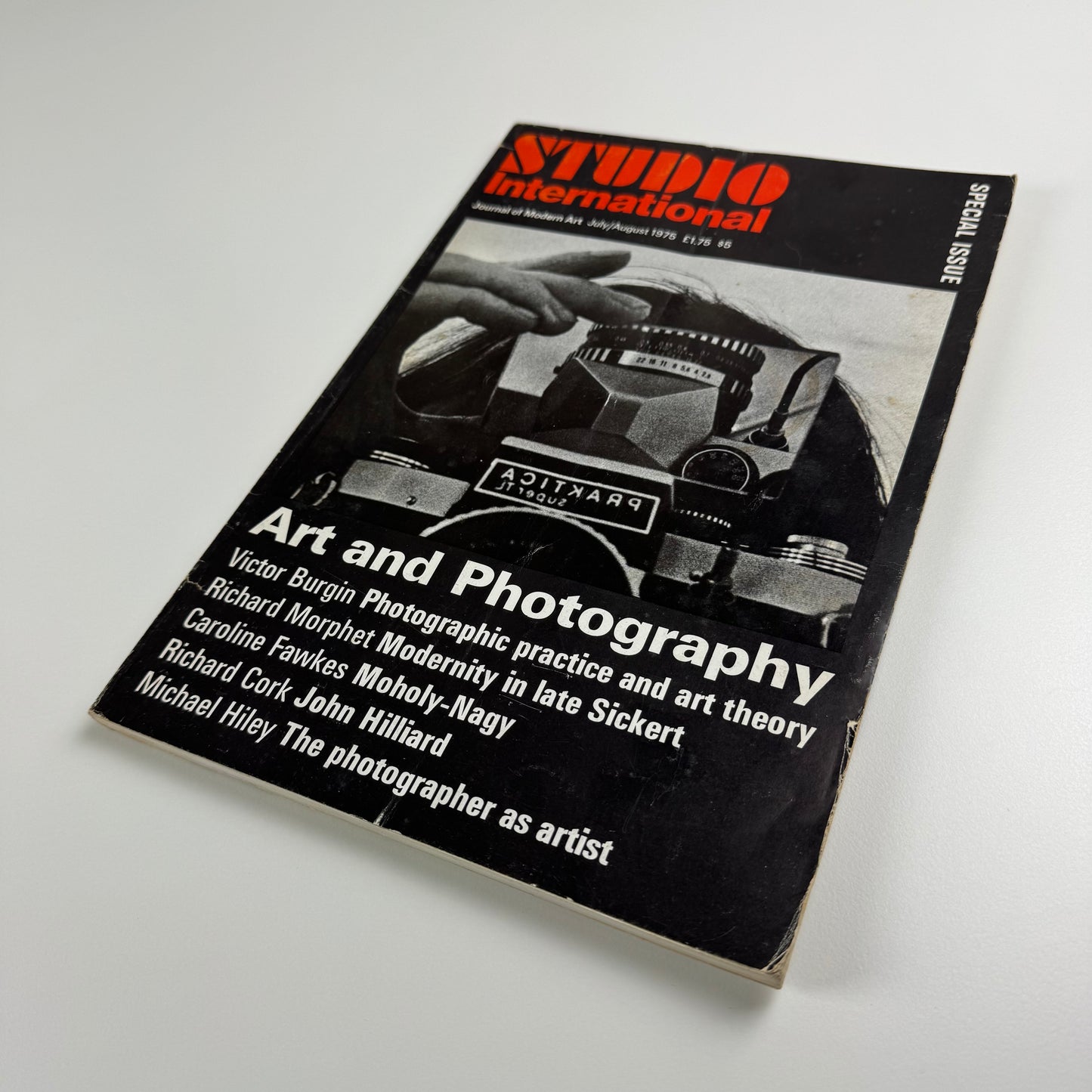 Studio International Journal of Modern Art. Special issue. Art and Photography. Volume 190, Number 976, July/August 1975