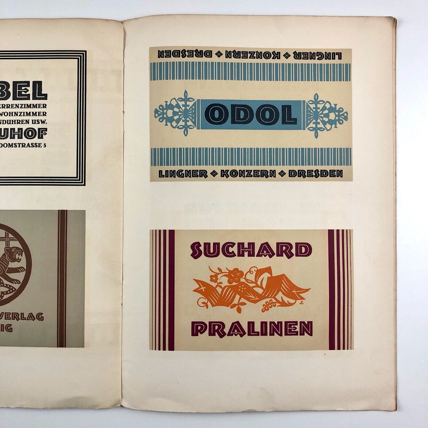 Messe Grotesk Lichter Schnitt. Actiongesellschaft für Schriftgiesserei und Maschinenbau Offenbach Am Main type specimen booklet | design by Albert Auspurg c.1927