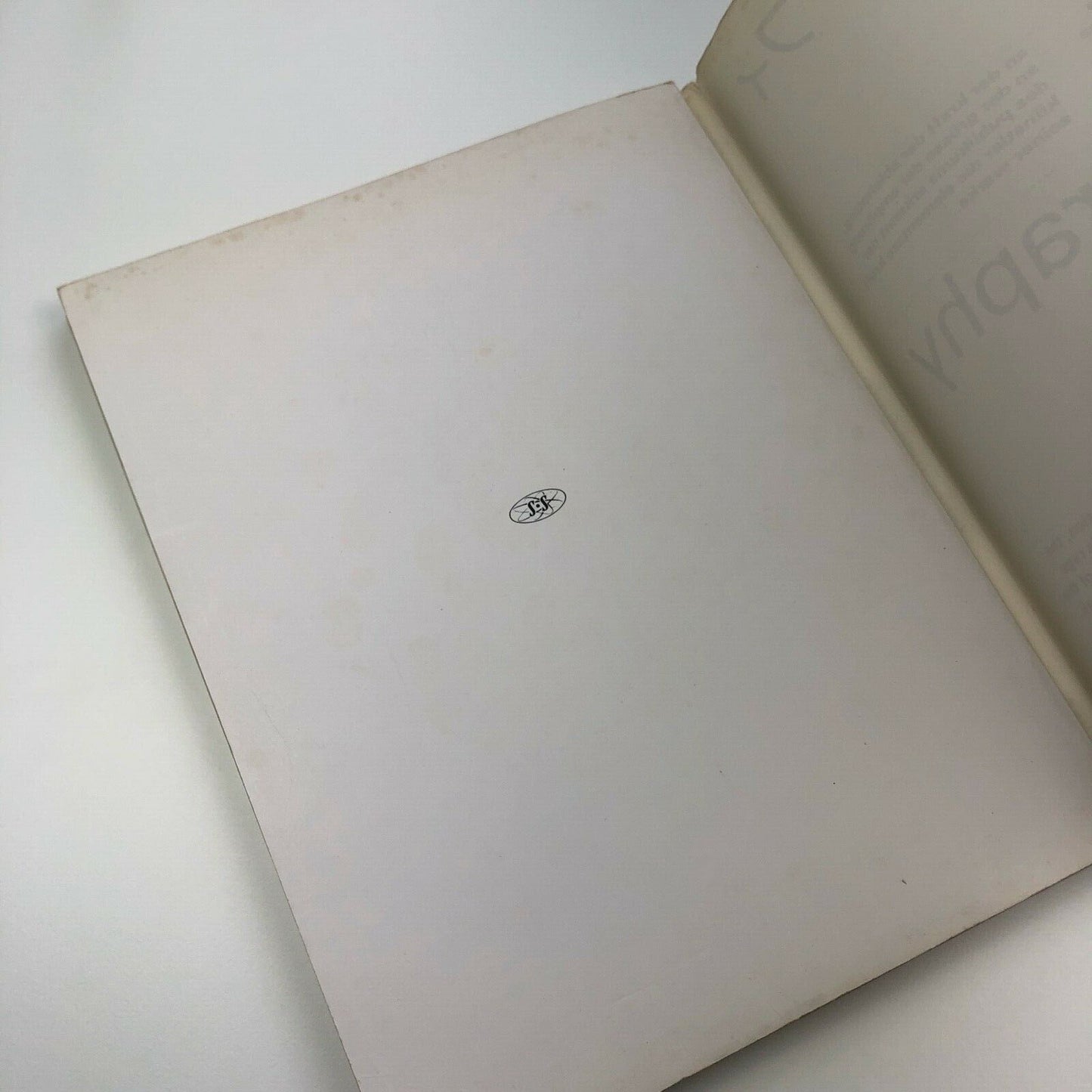Typography Today by Helmut Schmid | Published by Seibundo Shinkosha, 1980