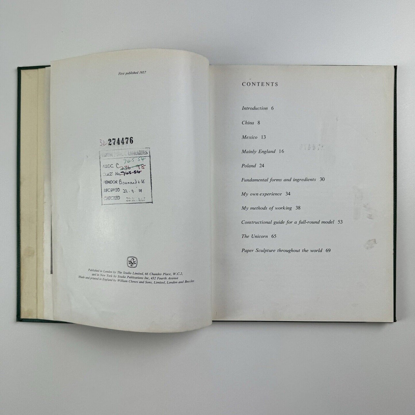 Sculpture in Paper by Bruce Angrave | The how to do it series number 72 | The Studio Publications, 1957
