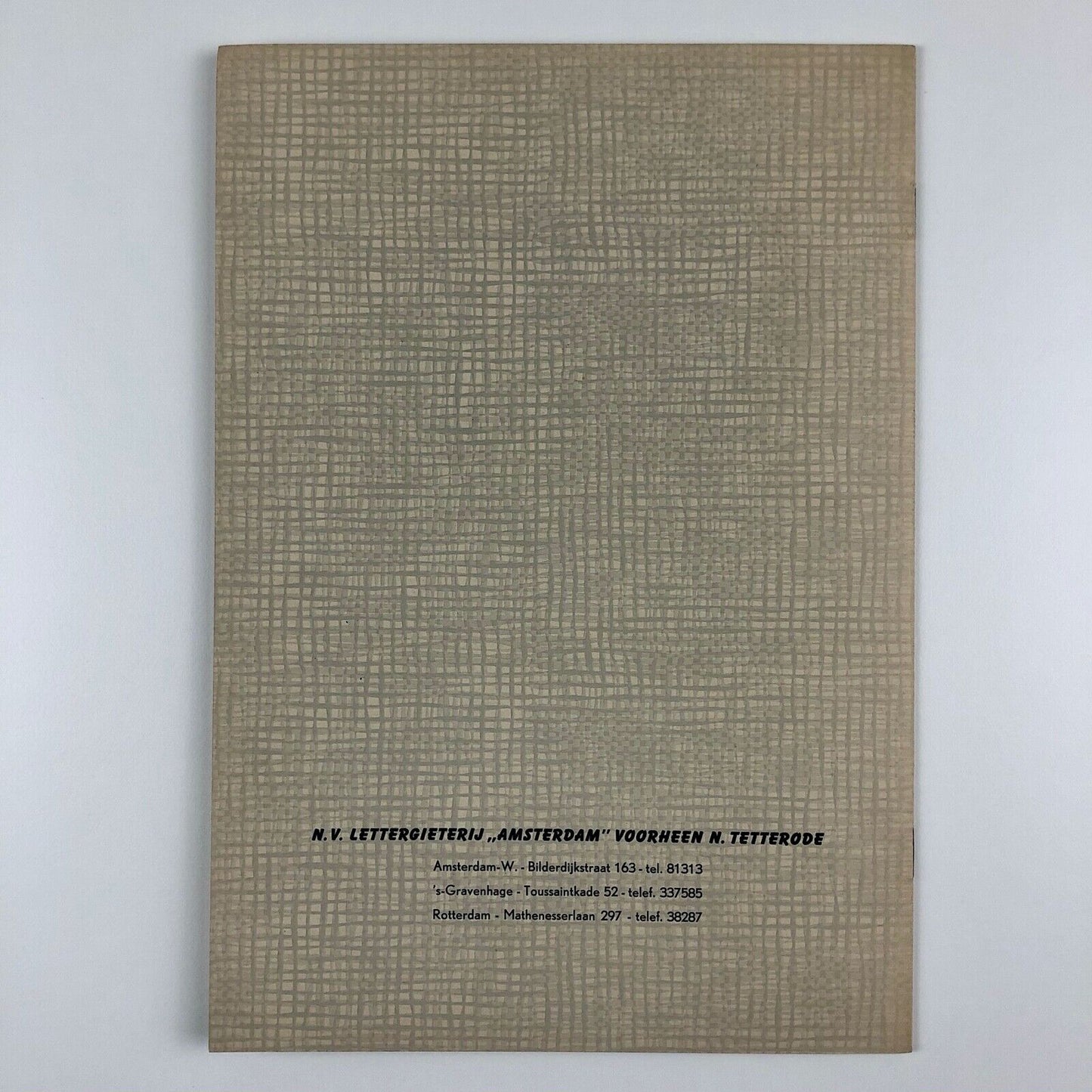 Lasso / Lasso Vet type specimen booklet | N. V. Lettergieterij, Amsterdam 1952
