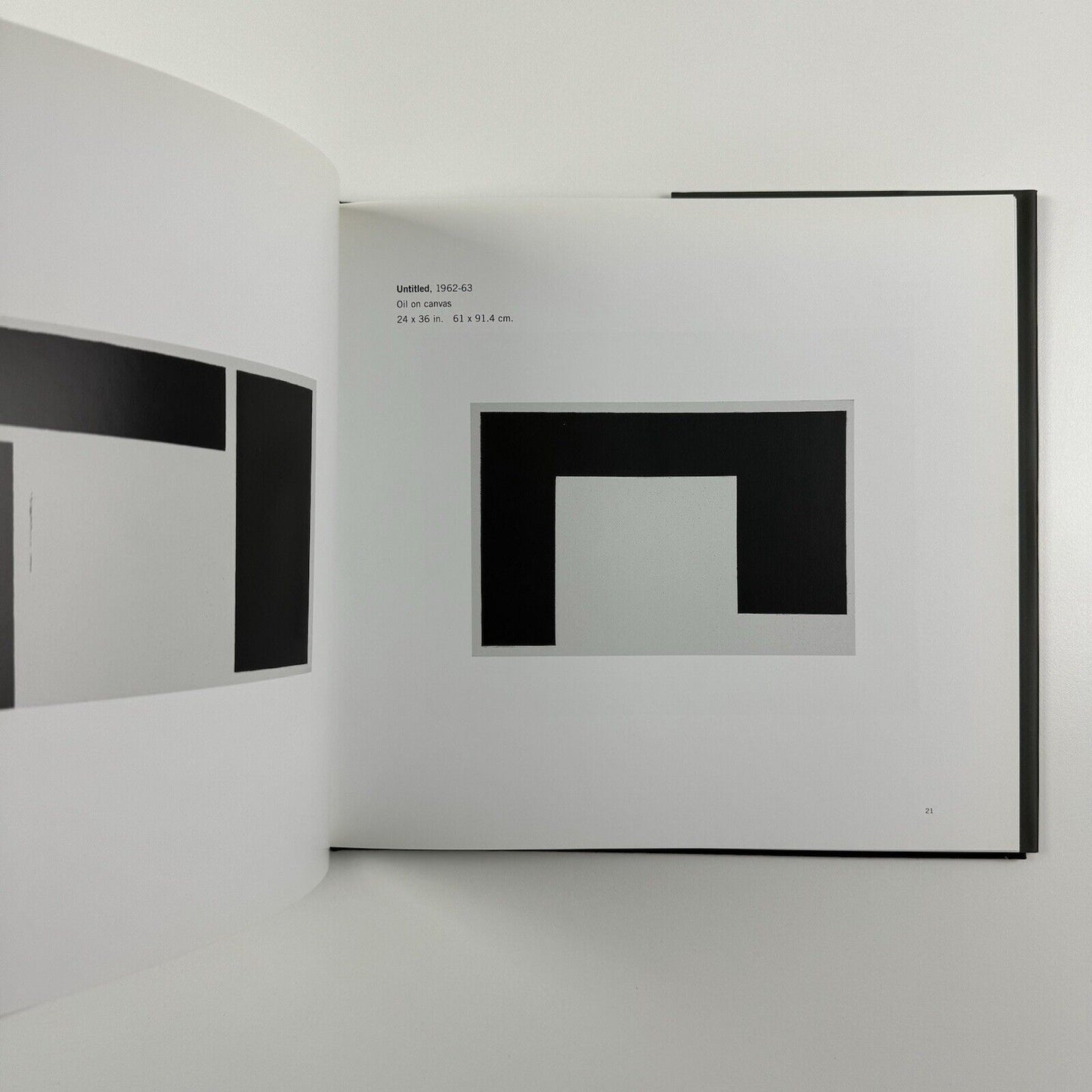 Tony Smith. Paintings and Sculpture 1960-65 | Exhibition catalogue | Mitchell-Inness & Nash New York, 2001