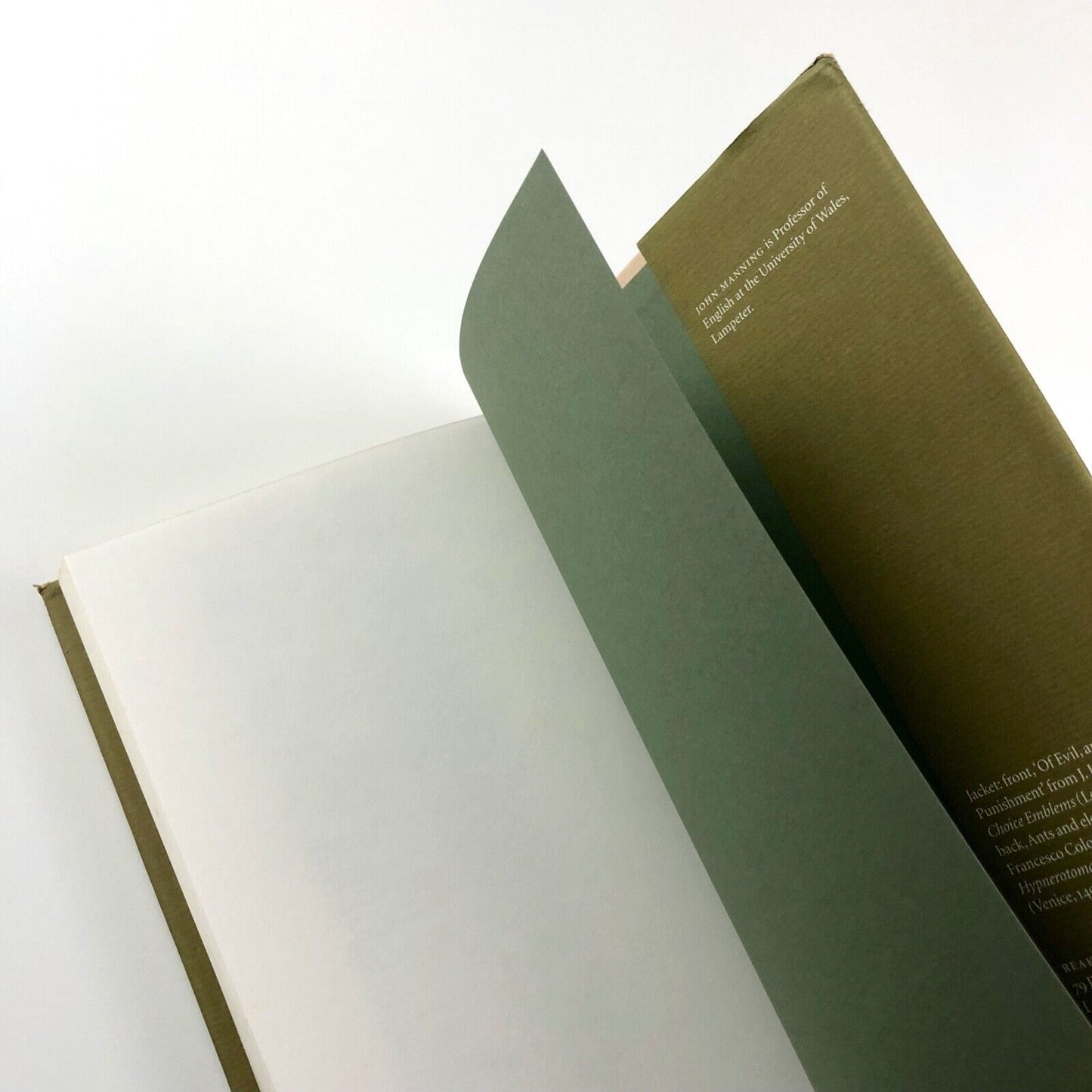The Emblem by John Manning | Reaktion Books, 2002