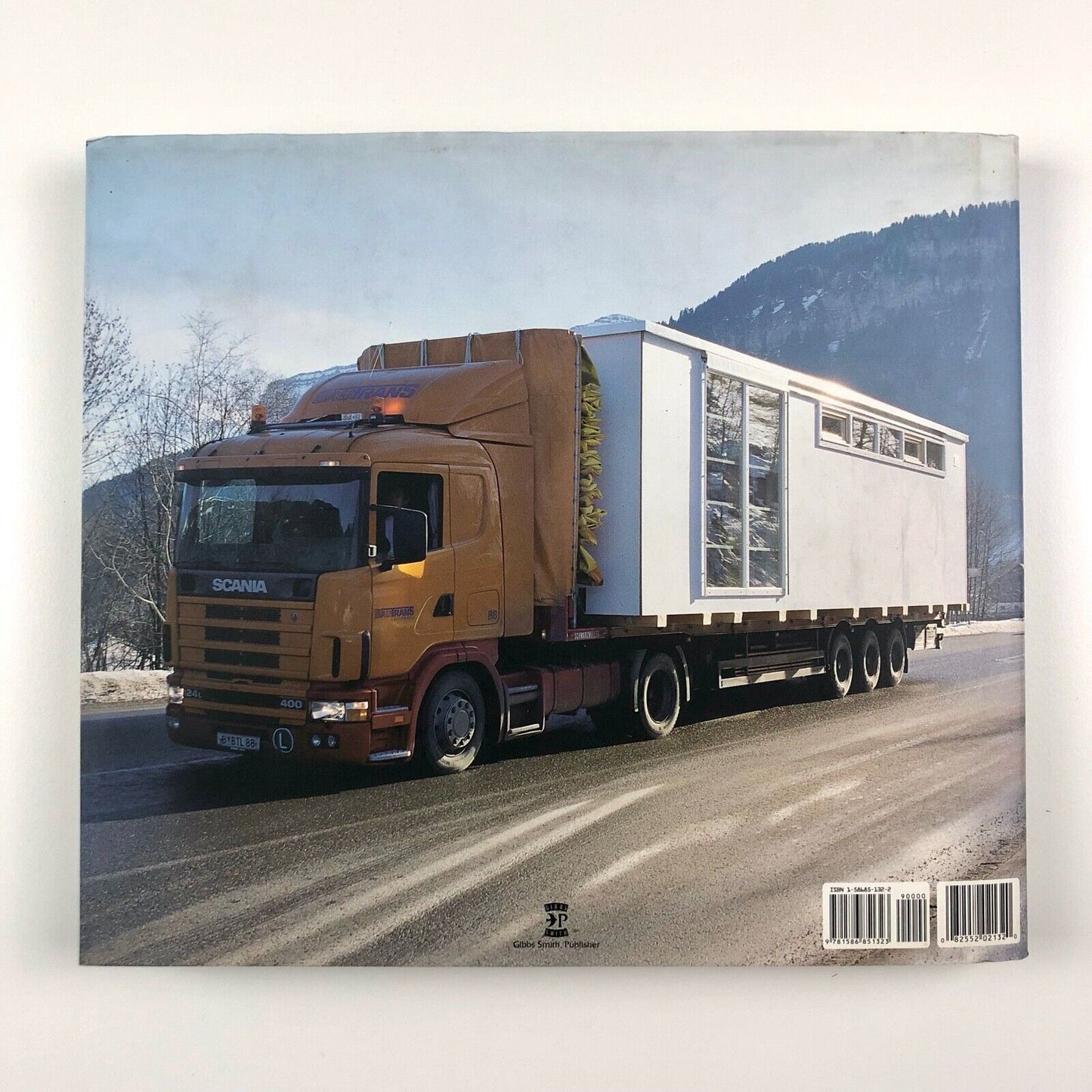 PREFAB by Allison Arieff and Bryan Burkhart | Gibbs Smith, 2002