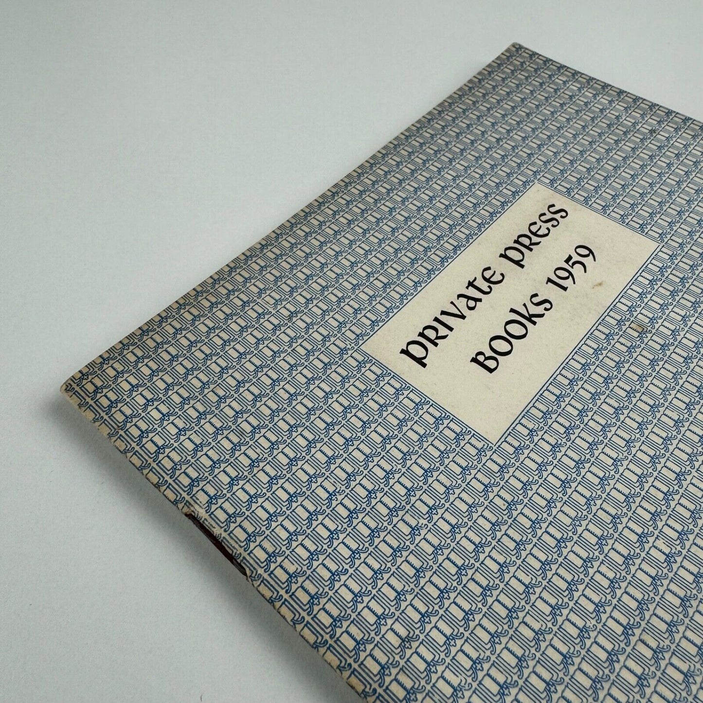 Private Press Books 1959. Edited by Roderick Cave and Thomas Rae | North Harrow Private Libraries Association, 1960
