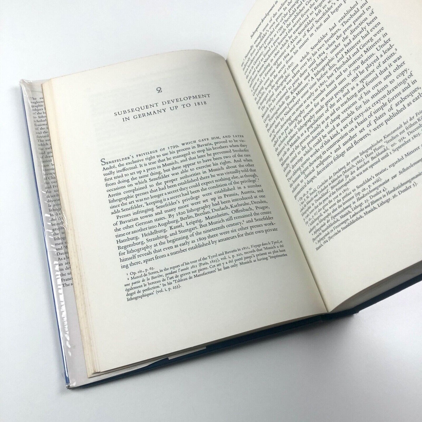 Lithography 1800-1850. The techniques of drawing on stone in England and France and their application in works of topography by Michael Twyman | Oxford University Press, 1970
