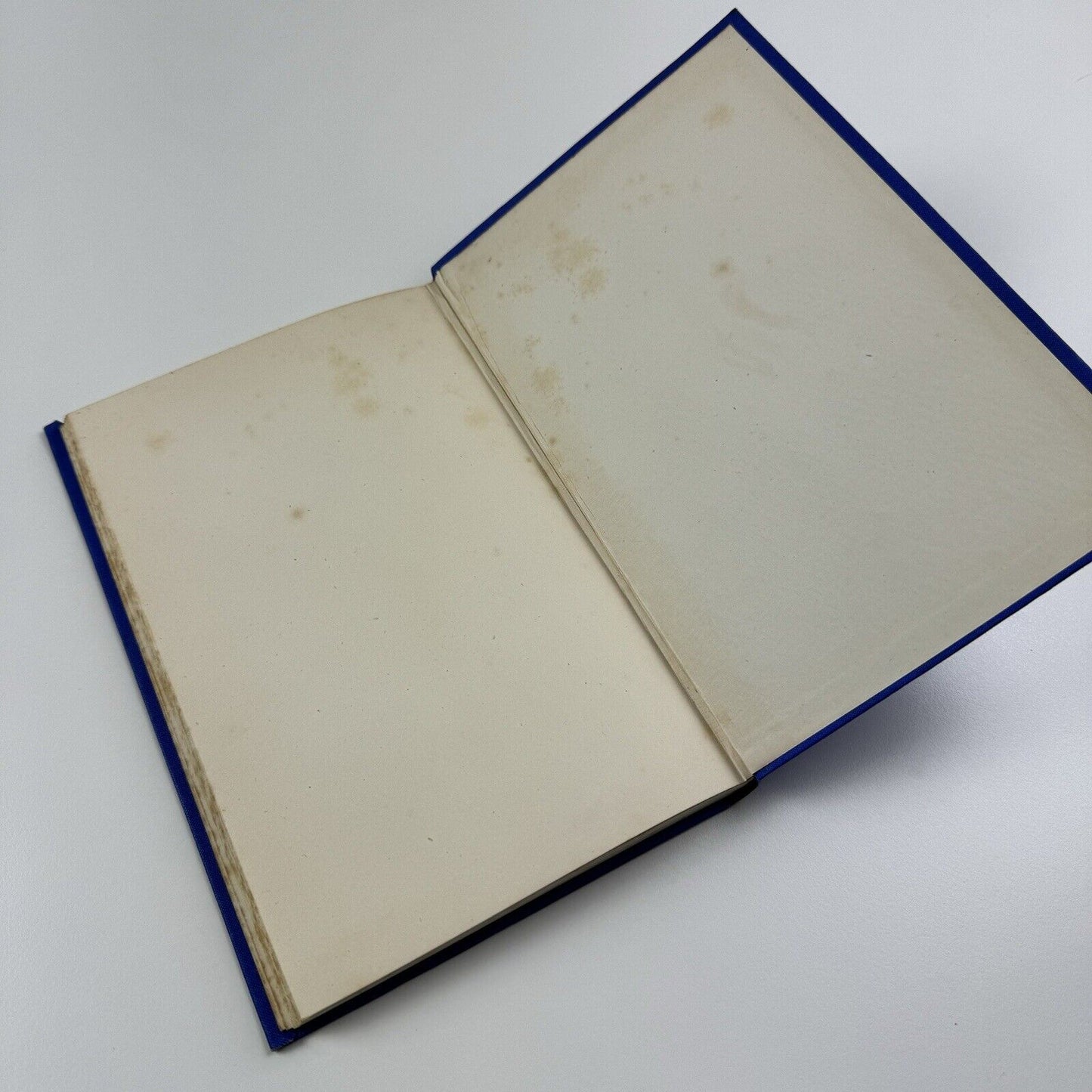A review of recent typography in England, the United States France & Germany by Stanley Morison | The Fleuron Limited, London, 1927