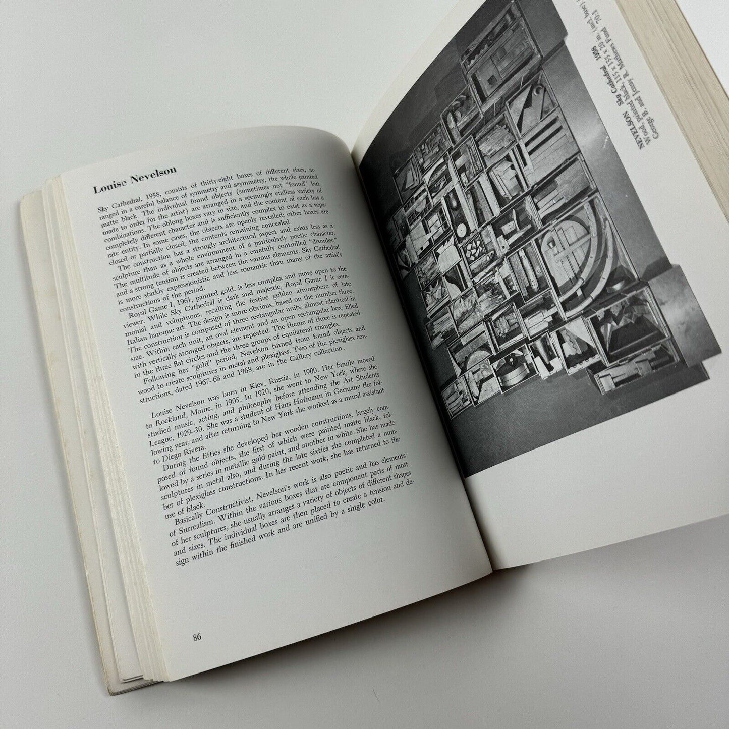 Contemporary Art 1942-72. Collection of the Albright-Knox Art Gallery | Praeger Publishers, 1973
