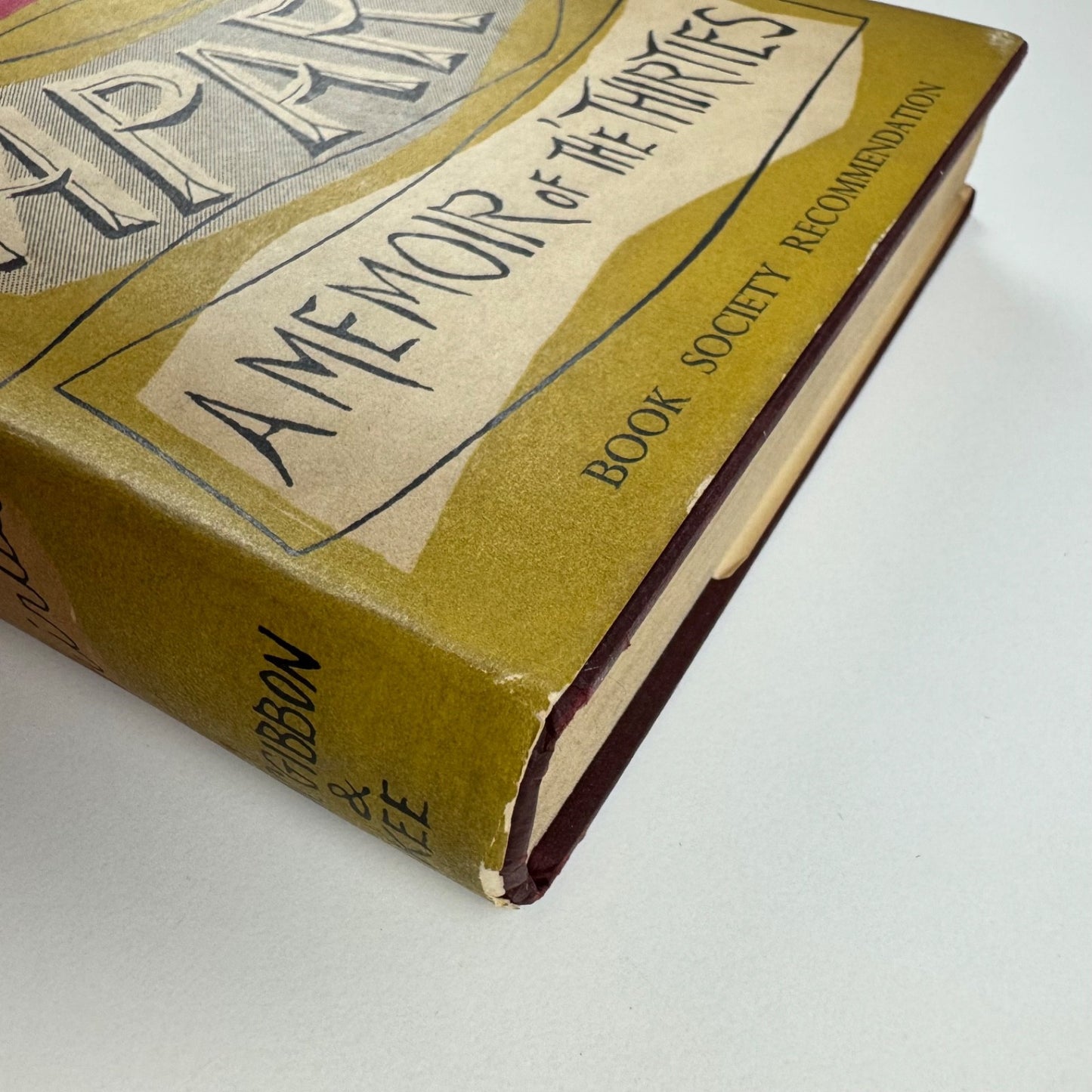 Friends Apart. A memoir of the thirties by Philip Toynbee. Macgibbon & Kee, 1954