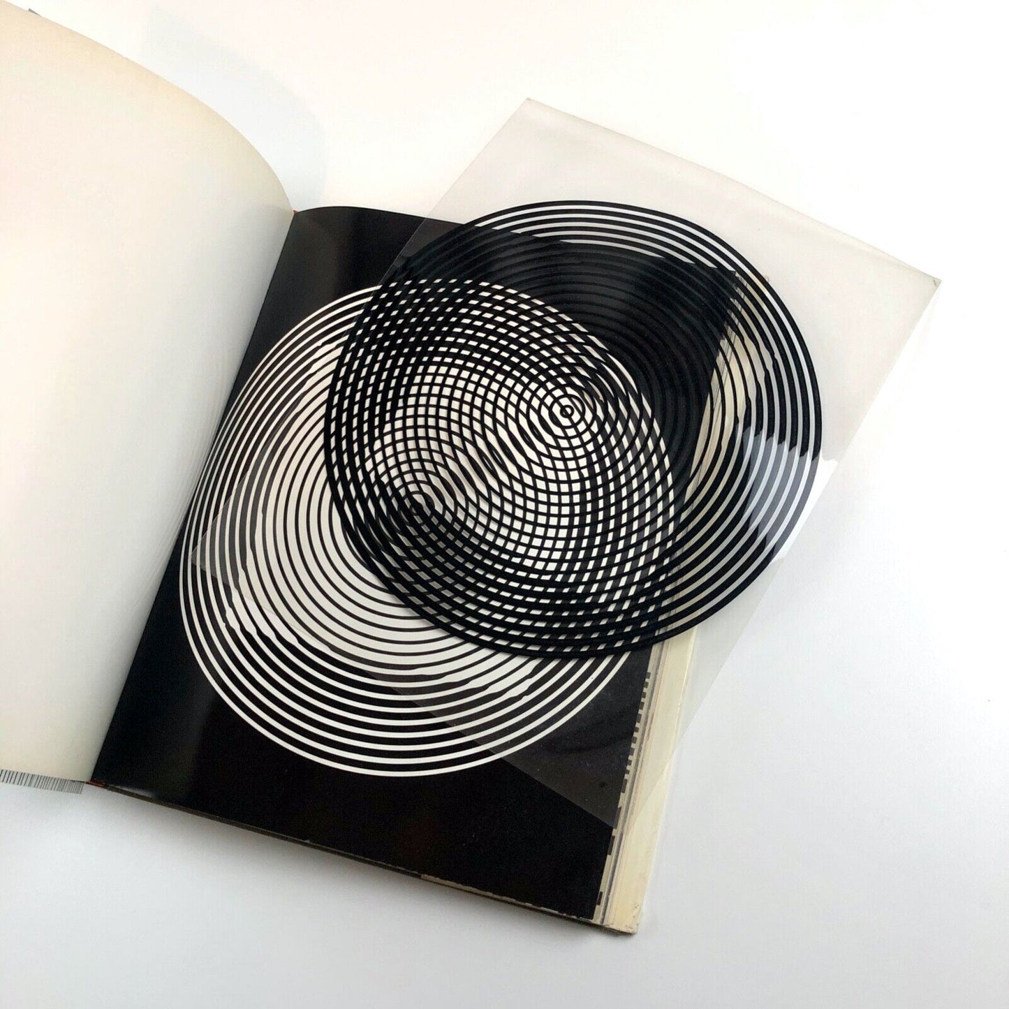 Vasarely | Plastic Arts of the 20th Century (Victor Vasarely, 1965)