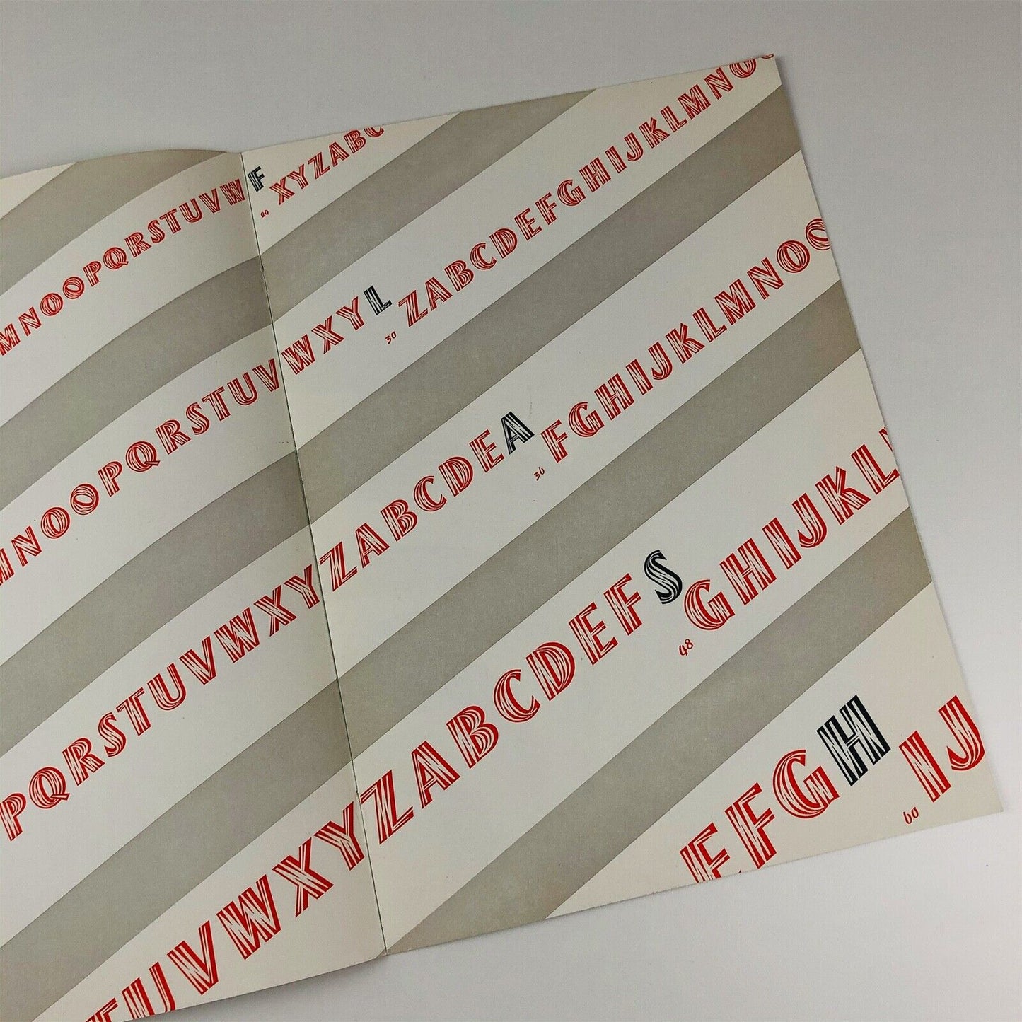 Flash type specimen Enric Crous-Vidal | Fonderie Typographique Français 1953