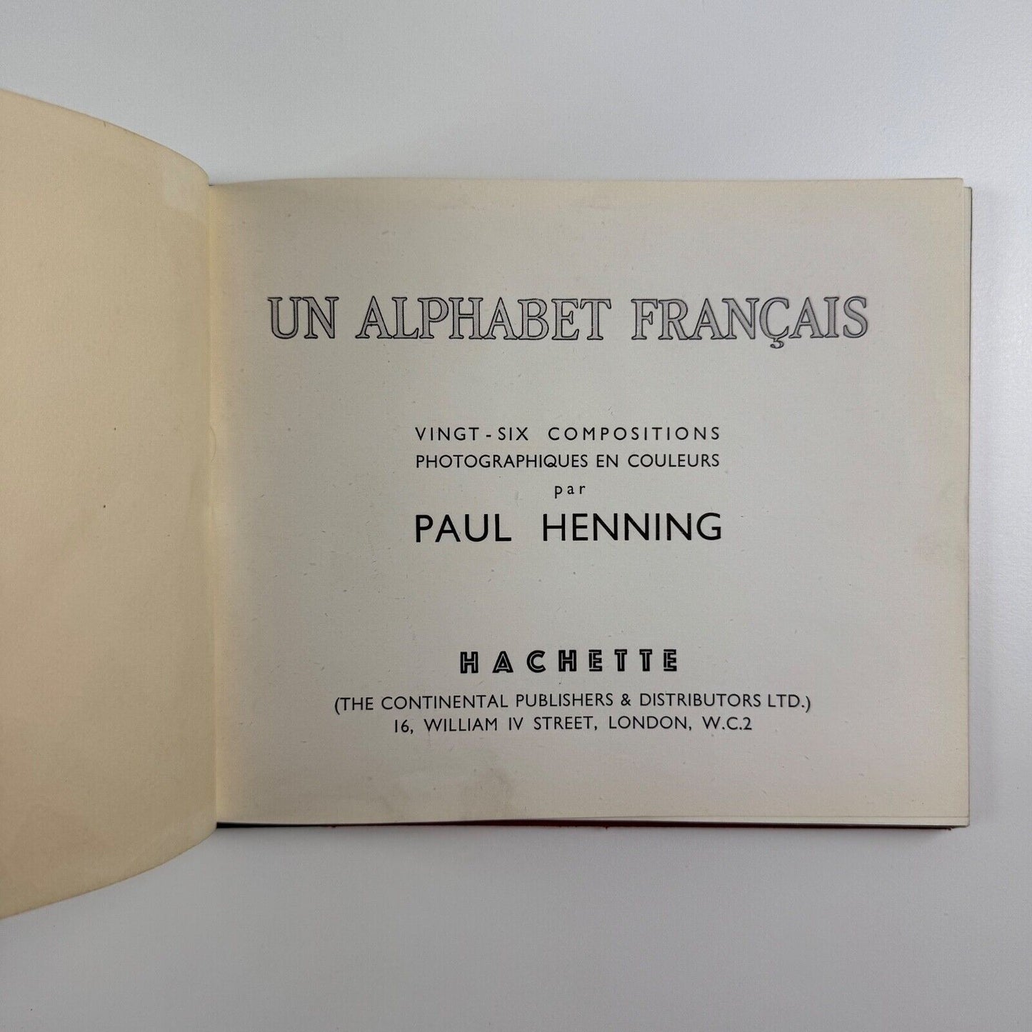 ABC un alphabet Français by Paul Henning | Hachette | John Swain & Son, 1946