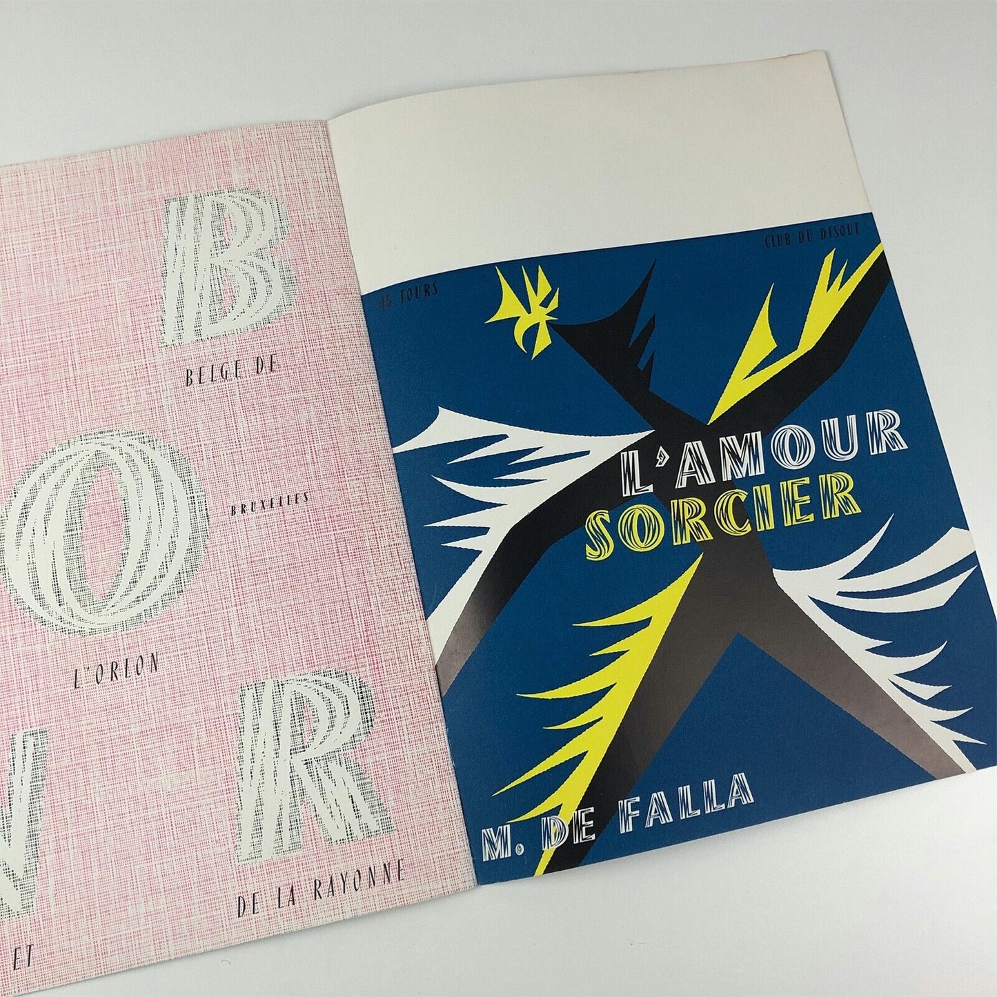 Flash type specimen Enric Crous-Vidal | Fonderie Typographique Français 1953