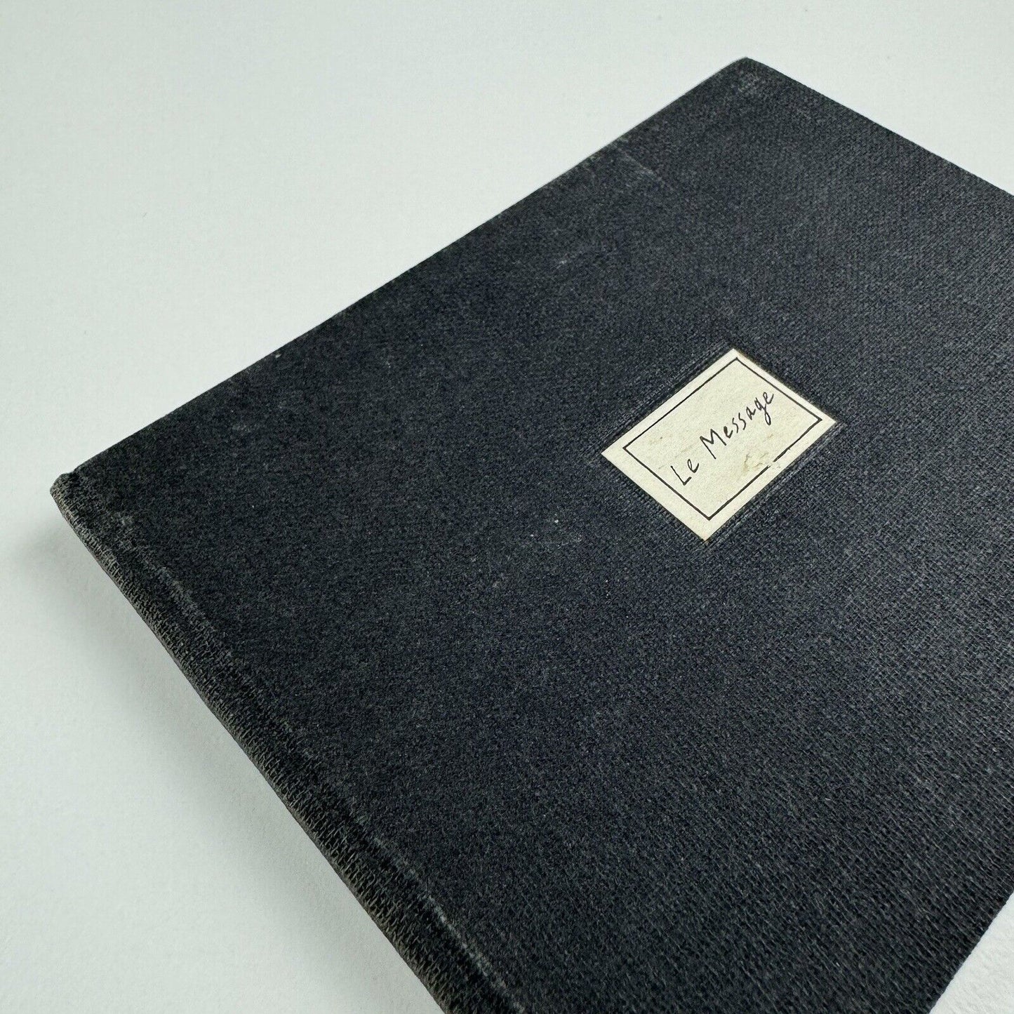 Le Message. Miniature book by Jean-Michel Folon with Giorgio Soavi | Olivetti, 1967