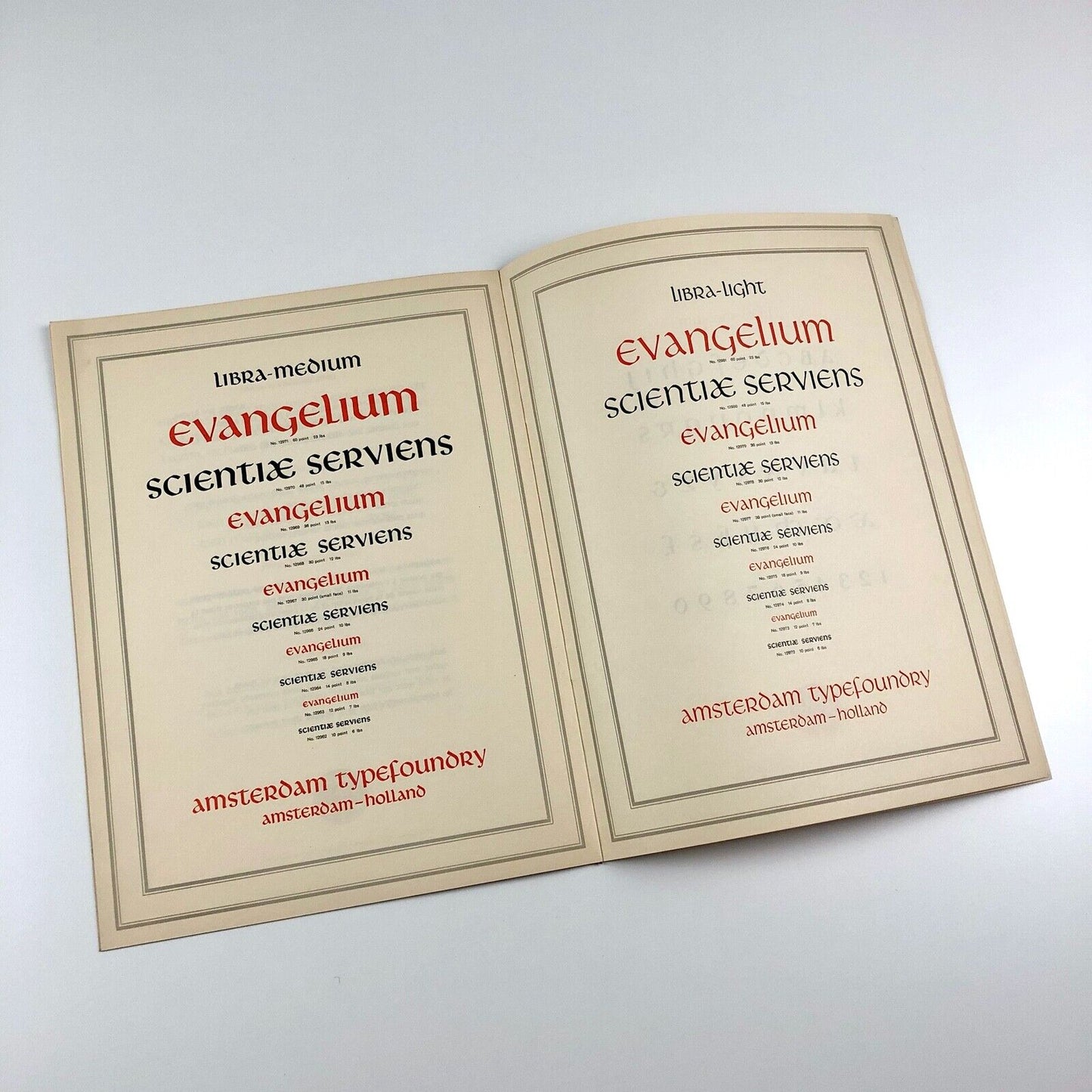 Libra Medium and Light | Amsterdam Type Foundry type specimen | S.H. de Roos | Undated, presumed c.1938