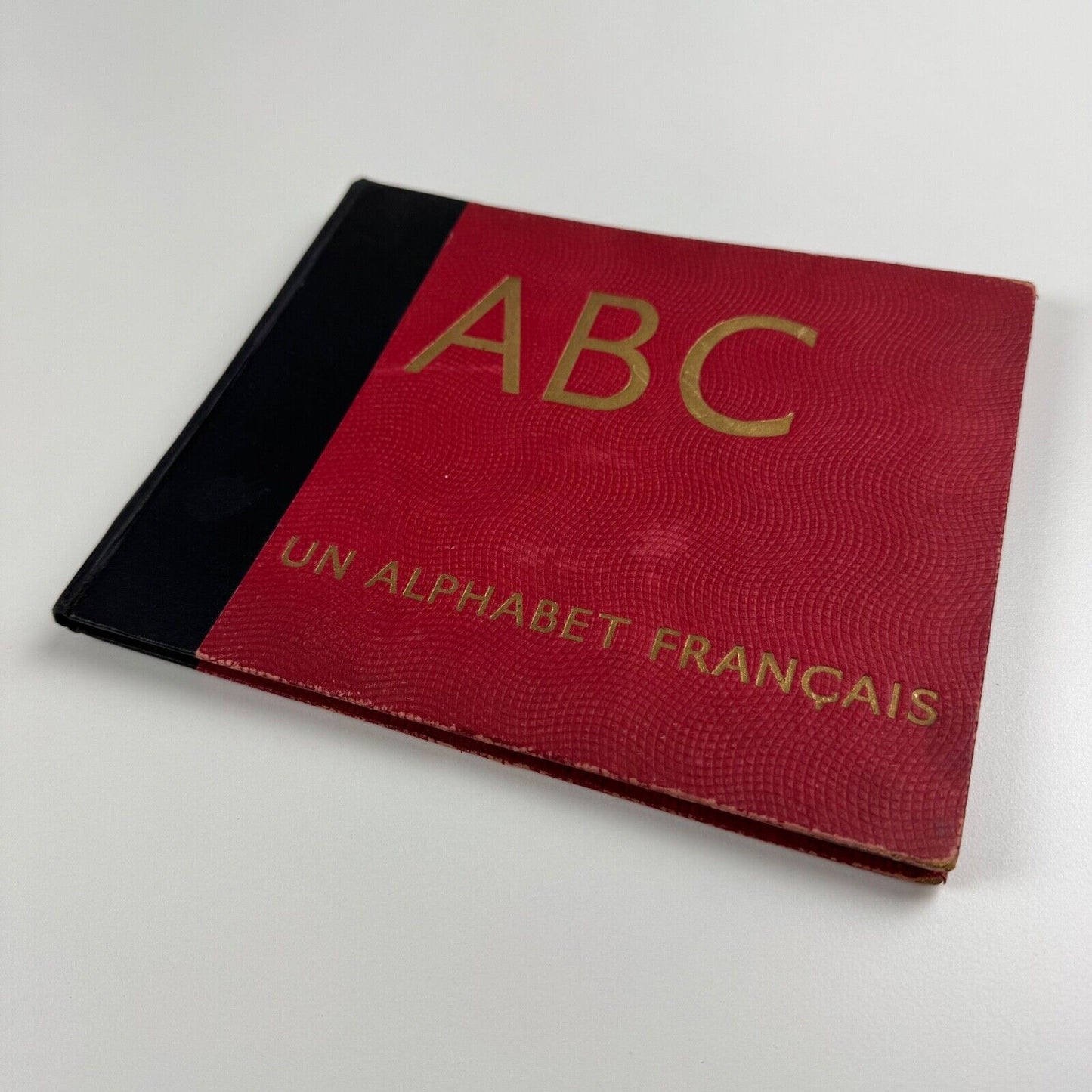 ABC un alphabet Français by Paul Henning | Hachette | John Swain & Son, 1946