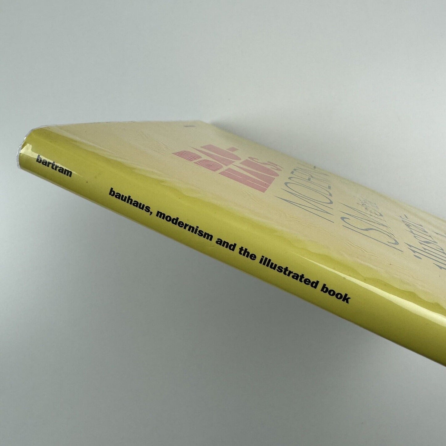 Bauhaus, modernism & the illustrated book by Alan Bartram | British Library, 2004