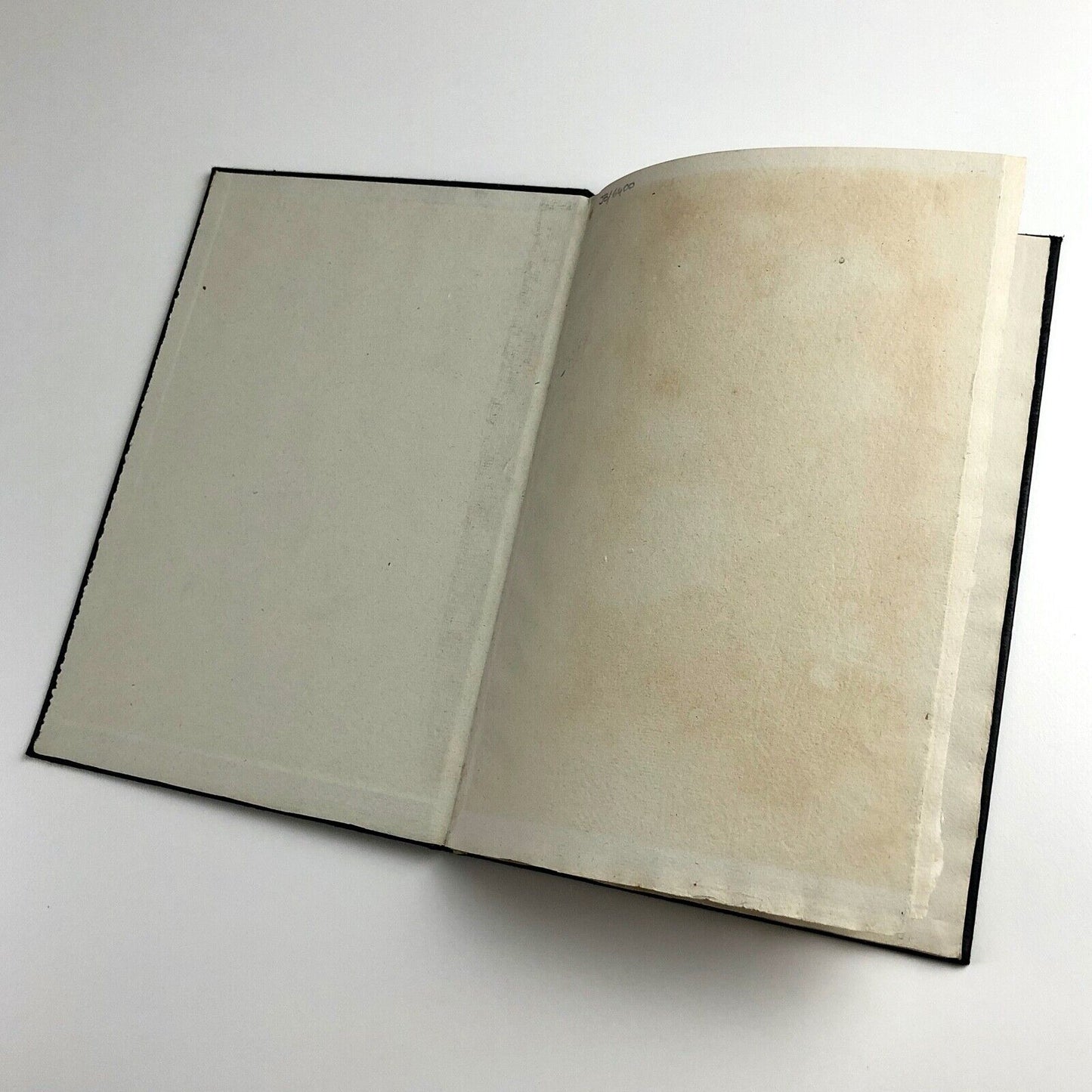 Lettering: A Plea, by Percy Smith | The Dorian Workshop & Studio, 1932