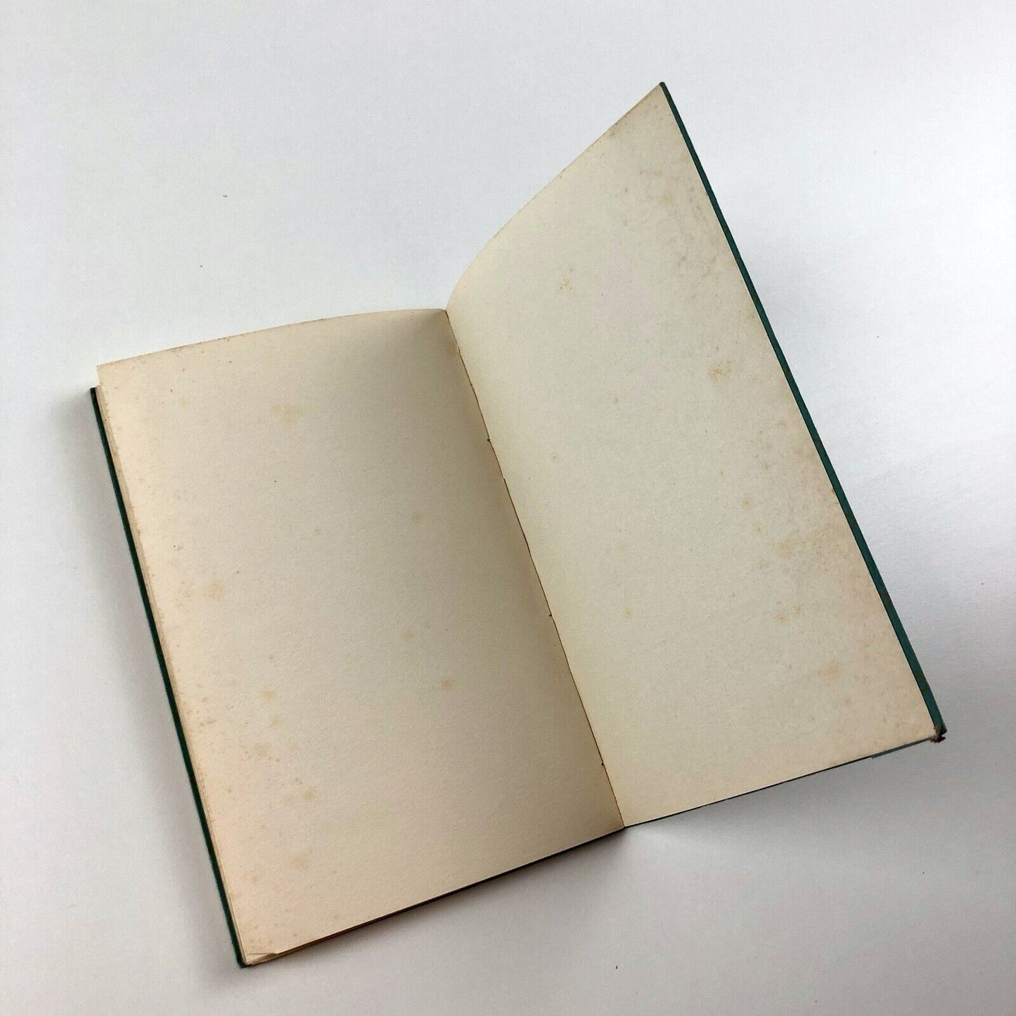 The Beginnings of Printing in London by H. Thomas, 1928 | Printed as a souvenir of the Lord Mayor’s Show of 1928 in the offices of Lanston Monotype Corporation Ltd | The booklet is believed to have been designed by Stanley Morison
