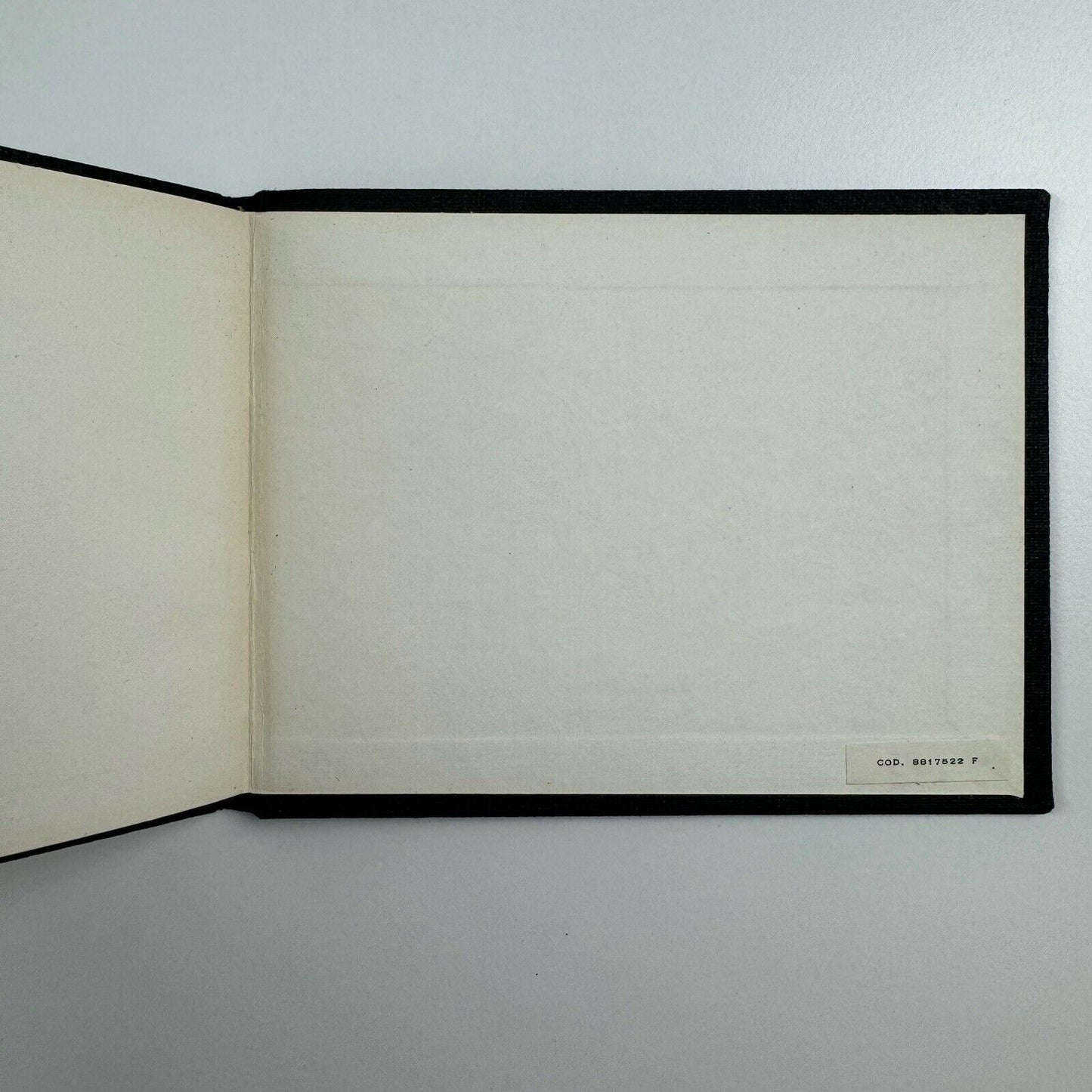 Le Message. Miniature book by Jean-Michel Folon with Giorgio Soavi | Olivetti, 1967