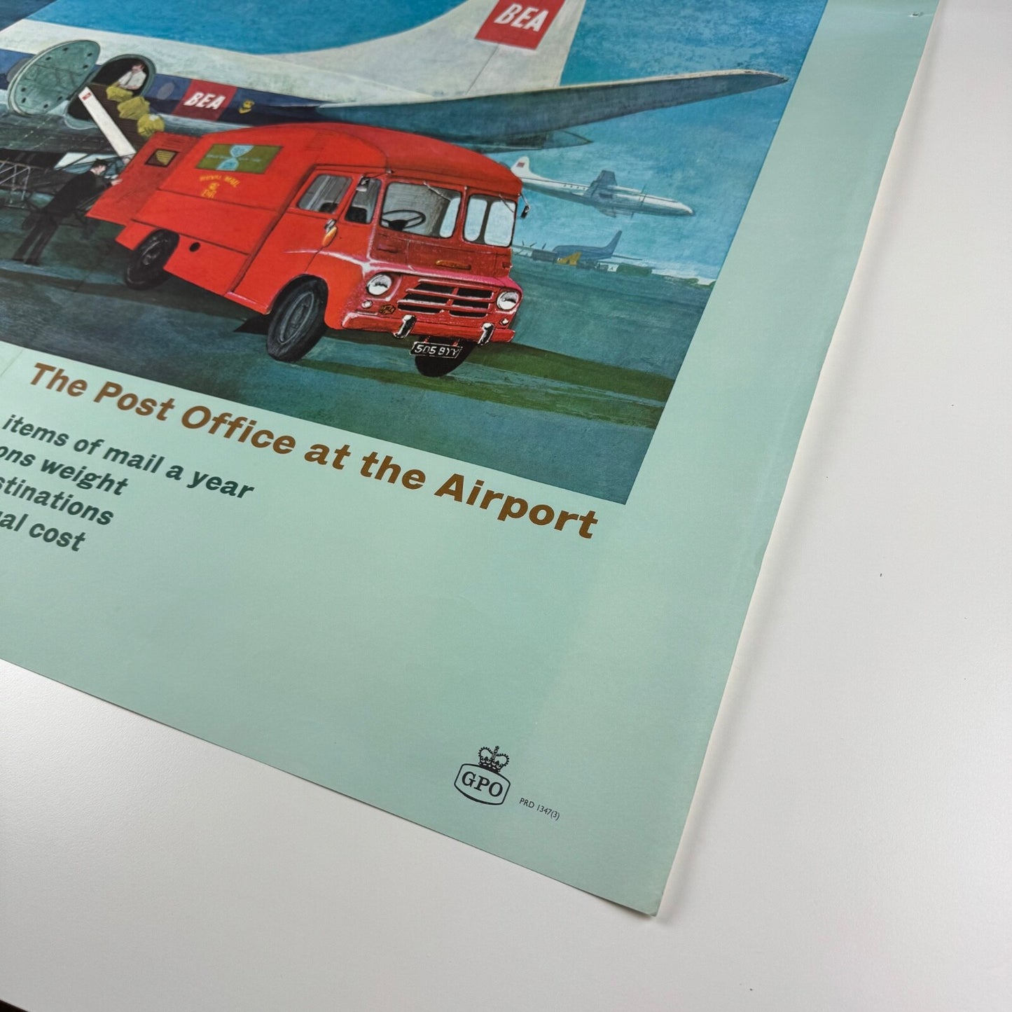 Poster Keeping in Touch GPO series ‘The Post Office at the Airport’. Printed by Sidney Lee, 1962