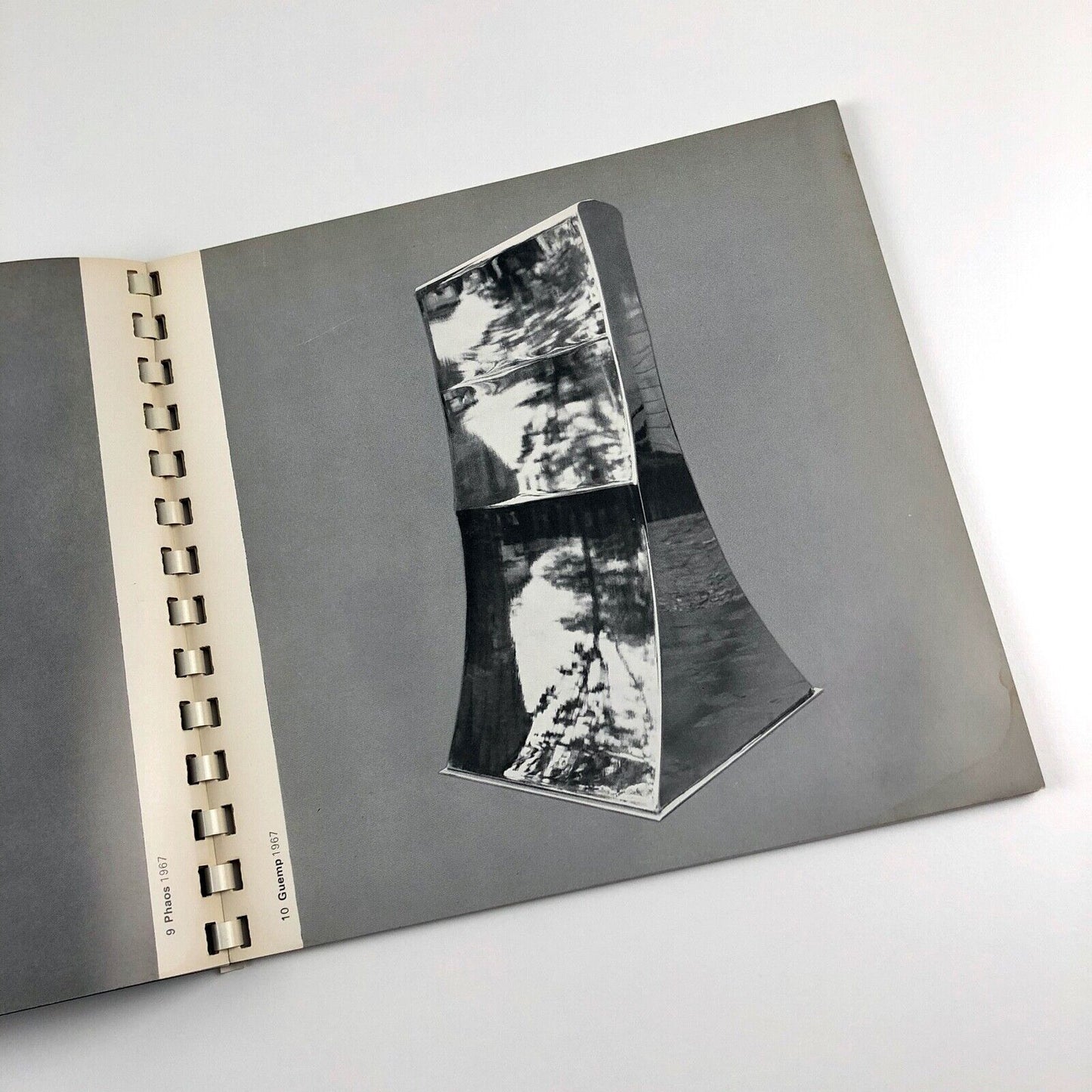 Eduardo Paolozzi sculpture and graphics | Hanover Gallery, London | Exhibition catalogue, 1967