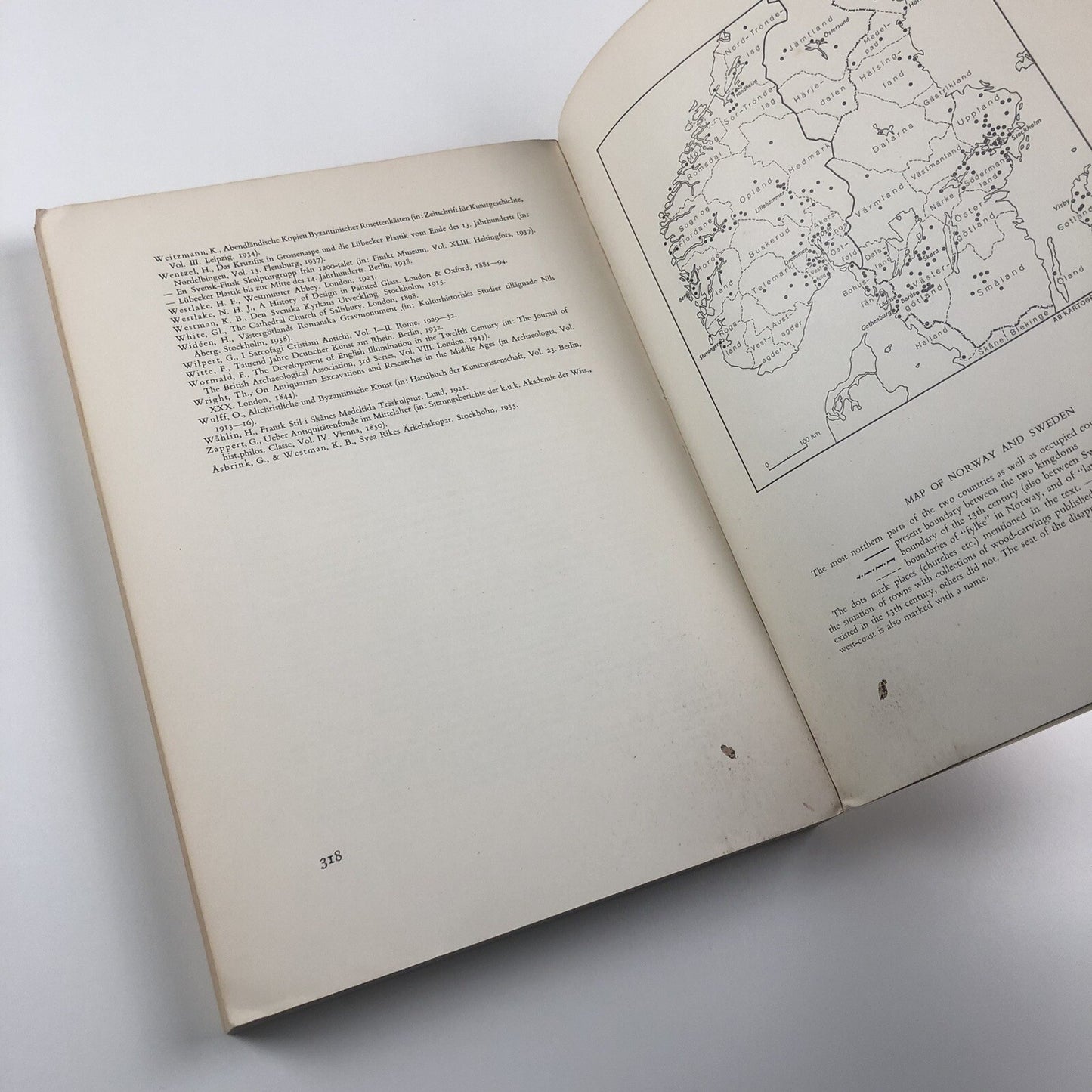 English Influence on Norwegian & Swedish Figuresculpture in Wood | Aron Andersson