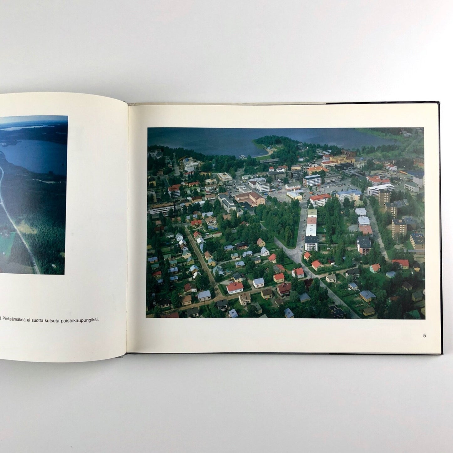 Pieksämäki by Pekka Kautovaara | Raamattulo 1989