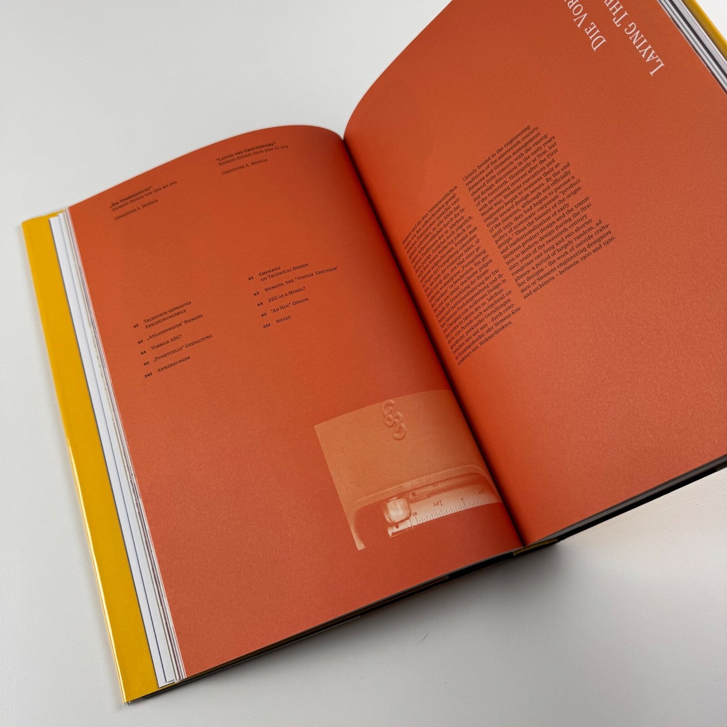 Siemens Industrial Design. 100 Years Continuity in Flux by Christoph A. Hoesch | Hatje Cantz, 2006