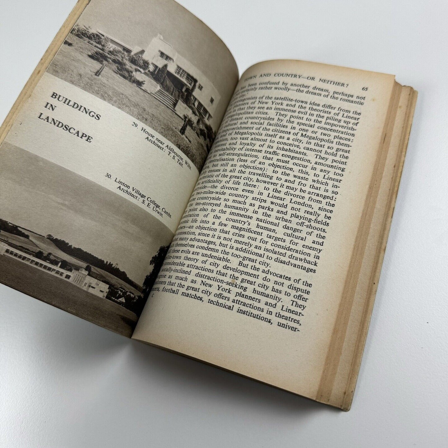 Town Planning by Thomas Sharp | Pelican Books, 1940 paperback