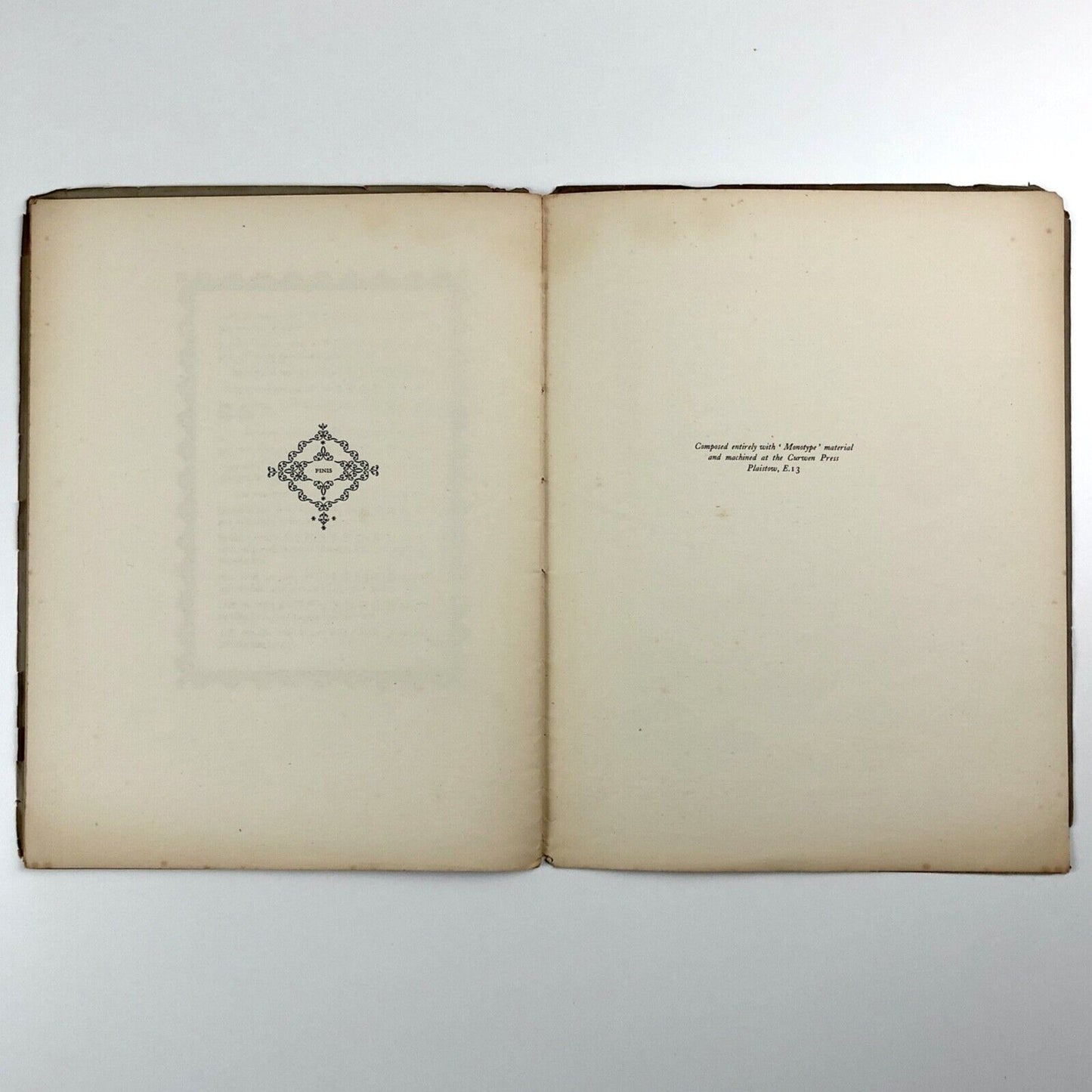 Monotype Flower Decorations type specimen booklet | Lanston Monotype, 1924