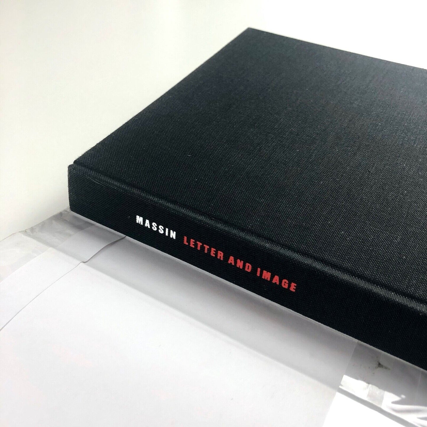 Letter and Image by Massin | Translation by Caroline Hillier | Studio Vista 1970