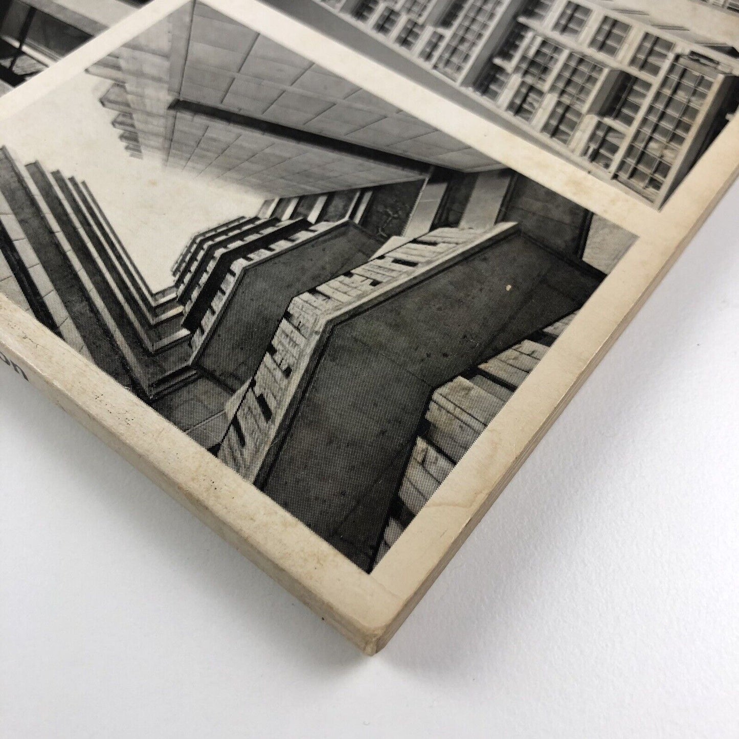 New Architecture of London. A Selection of Buildings since 1930 | Sam Lambert 1963