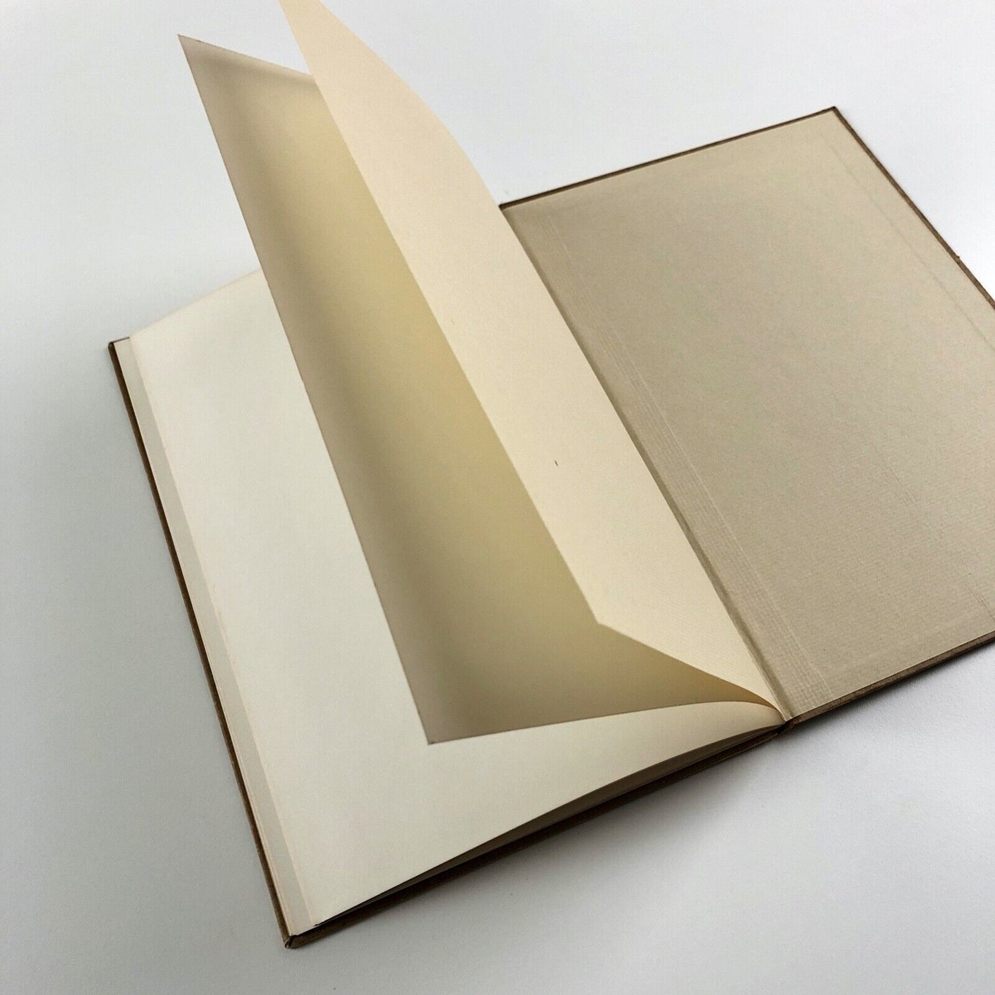 Sir Emery Walker and the revival of printing by C. Volmer Nordlunde 1959 | Double Crown Club connection