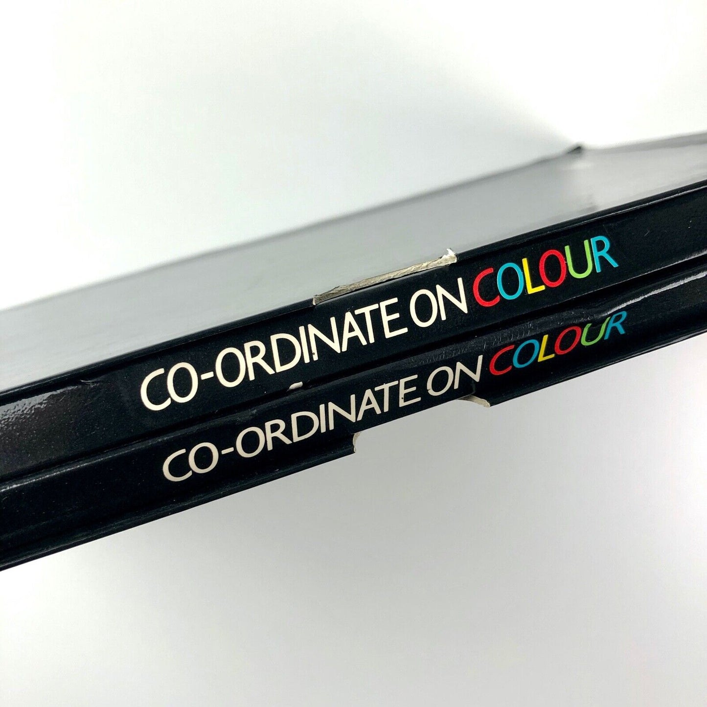 The Colour Box – Wiggins Teape Fine Paper Mills | Colour guides with slipcase