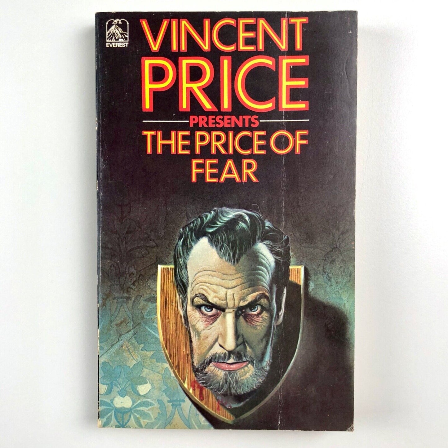 Vincent Price presents The Price of Fear | Edited by Richard Davis Everest Books, 1976