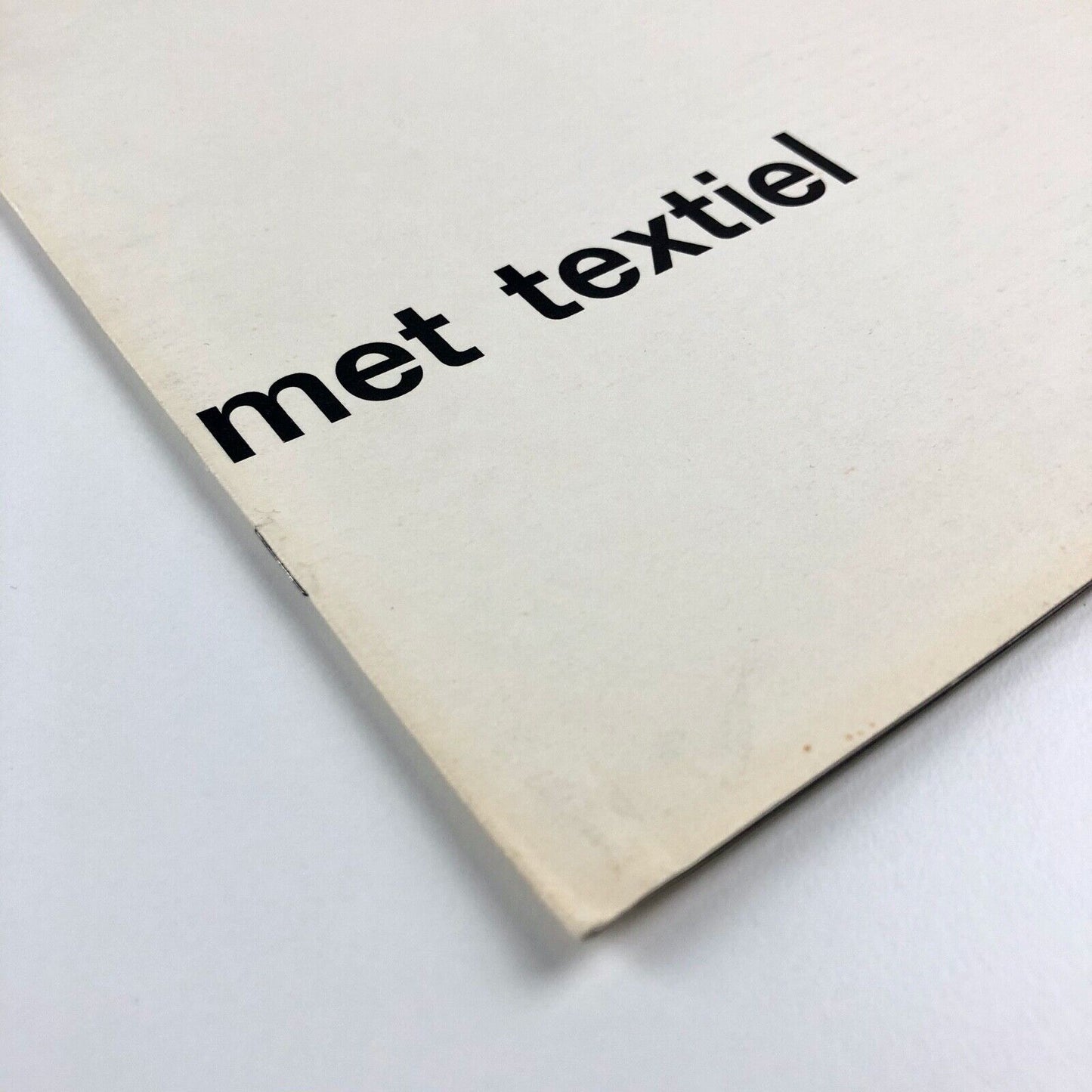 Met Textiel (With Textile) | Stedelijk Museum catalogue | Cat. no. 261, 1961