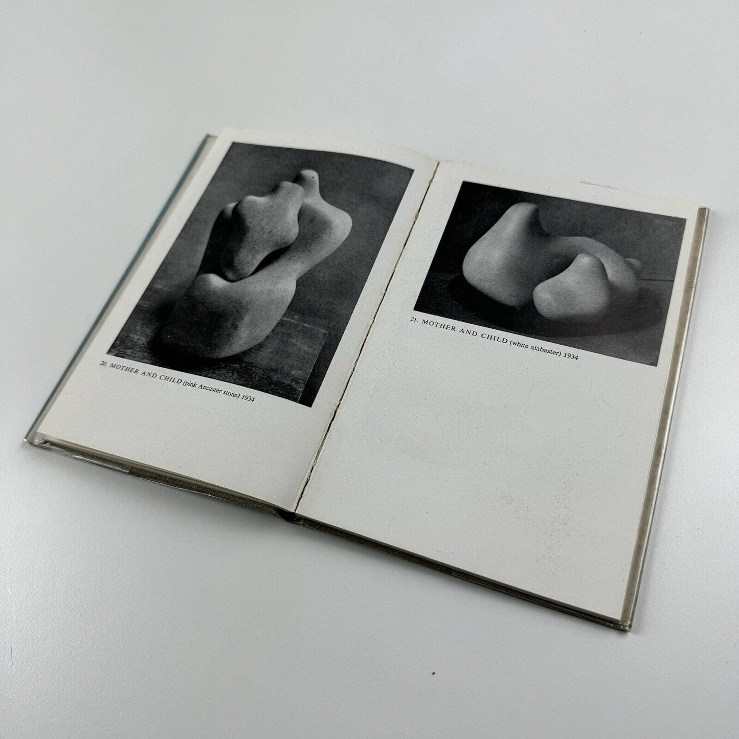 Barbara Hepworth | Ariel Books on the Arts, introduction by William Gibson | Shenval Press, 1946