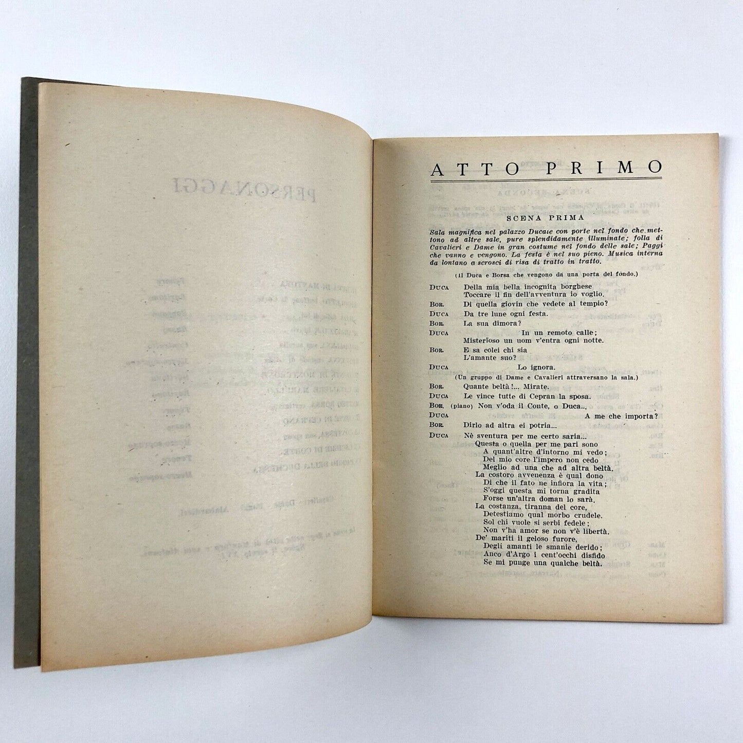 Francesco M. Piave | Rigoletto musica di Giuseppe Verdi | Ricordi, Milan, booklet 1944