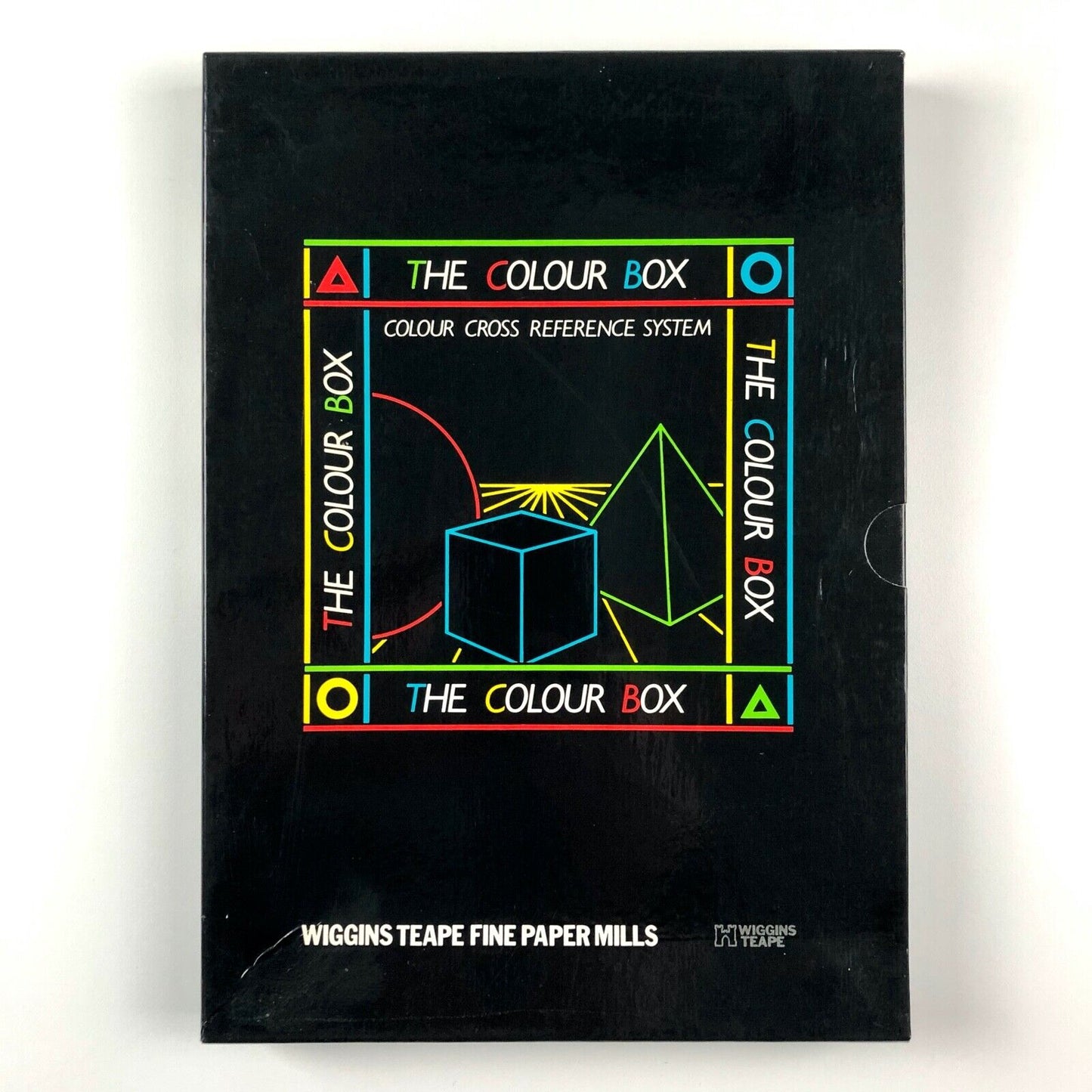 The Colour Box – Wiggins Teape Fine Paper Mills | Colour guides with slipcase