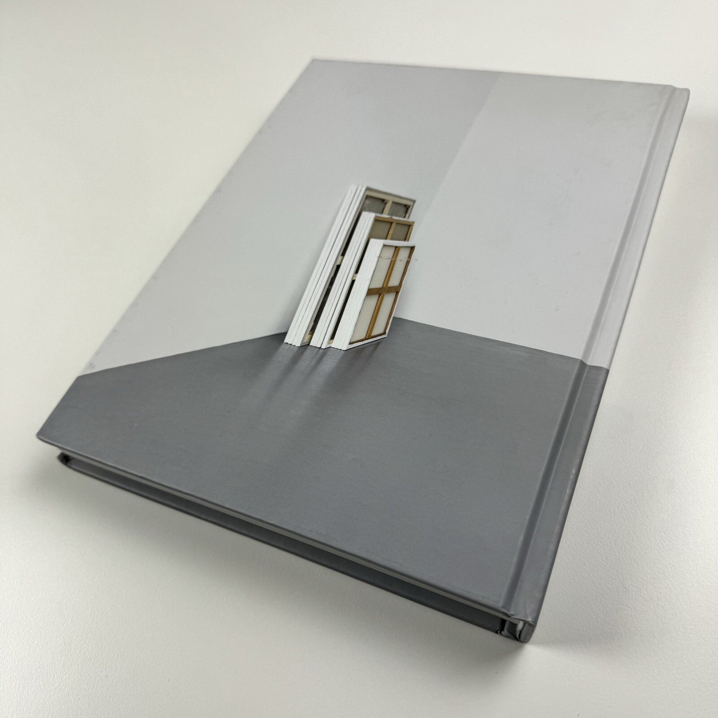 Claude Rutault | Hans-Ulrich Obrist | Damiani/Galerie Perrotin, 2013