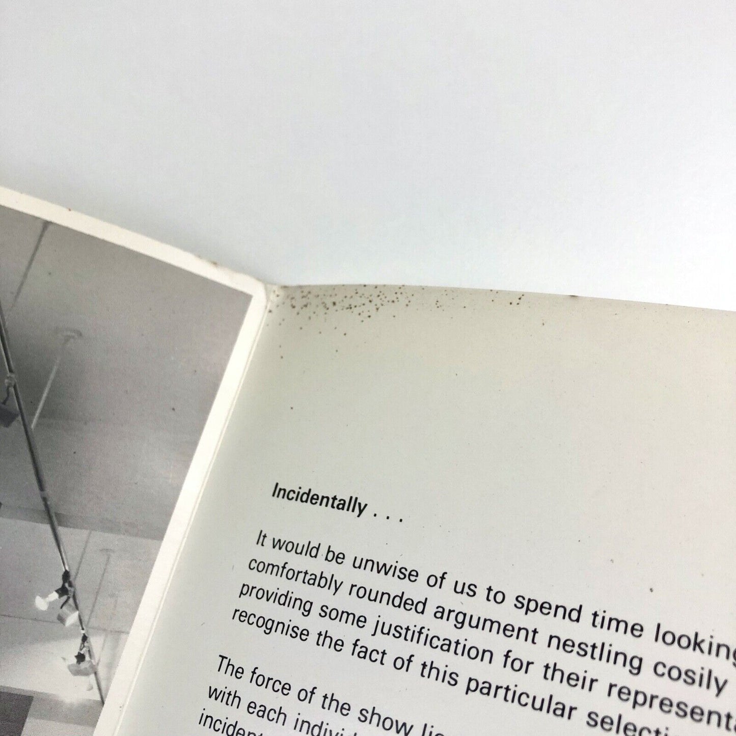 Folding card for Incidentally... The Winchester Gallery, 1986 | Selected by Sue Arrowsmith. Text by Michael Archer |
