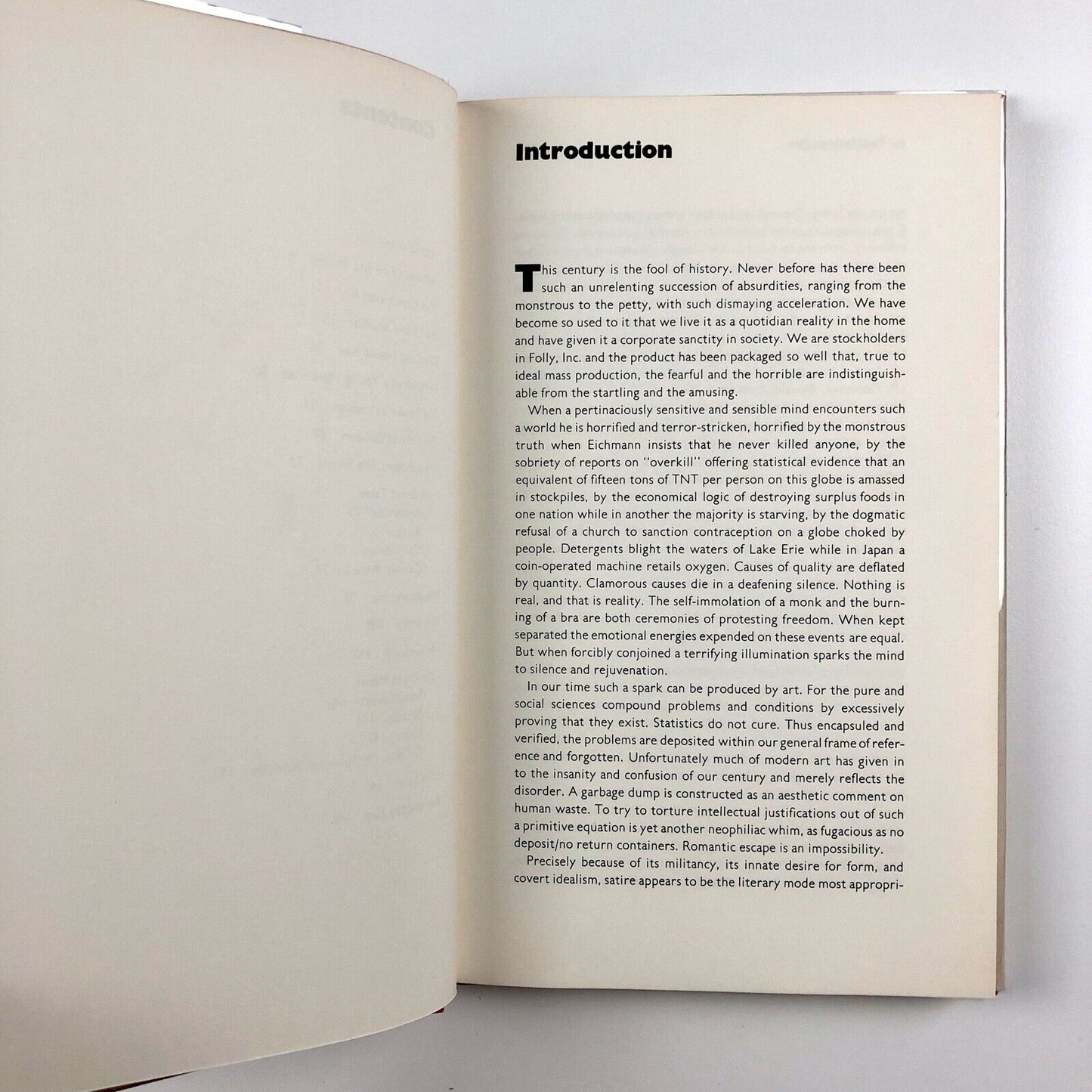 Patriotism, Inc by Paul Ostaijen | Edited & Translated by E. M.Beekman, 1971
