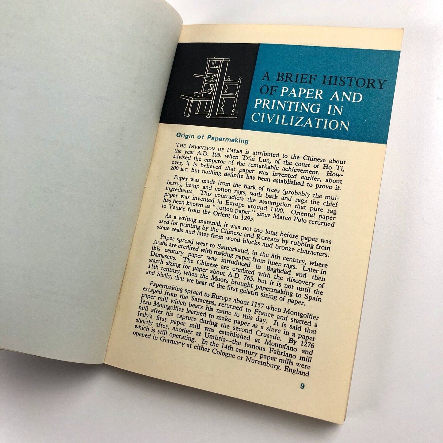 Printing Reproduction Pocket Pal. First UK edition edited by Leslie H. May | Advertising Agency Production Association, undated