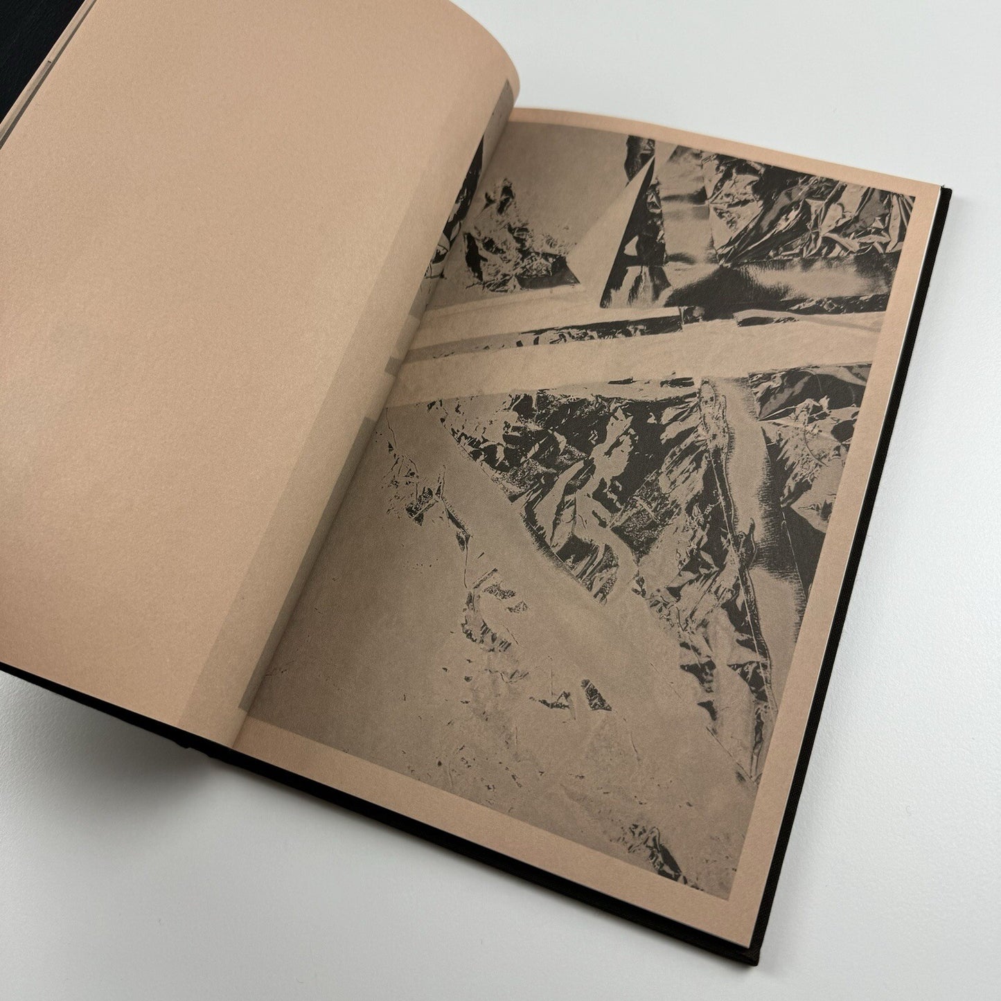 Anthony Pearson. Solarizations | Midway Contemporary Art exhibition catalogue, 2008