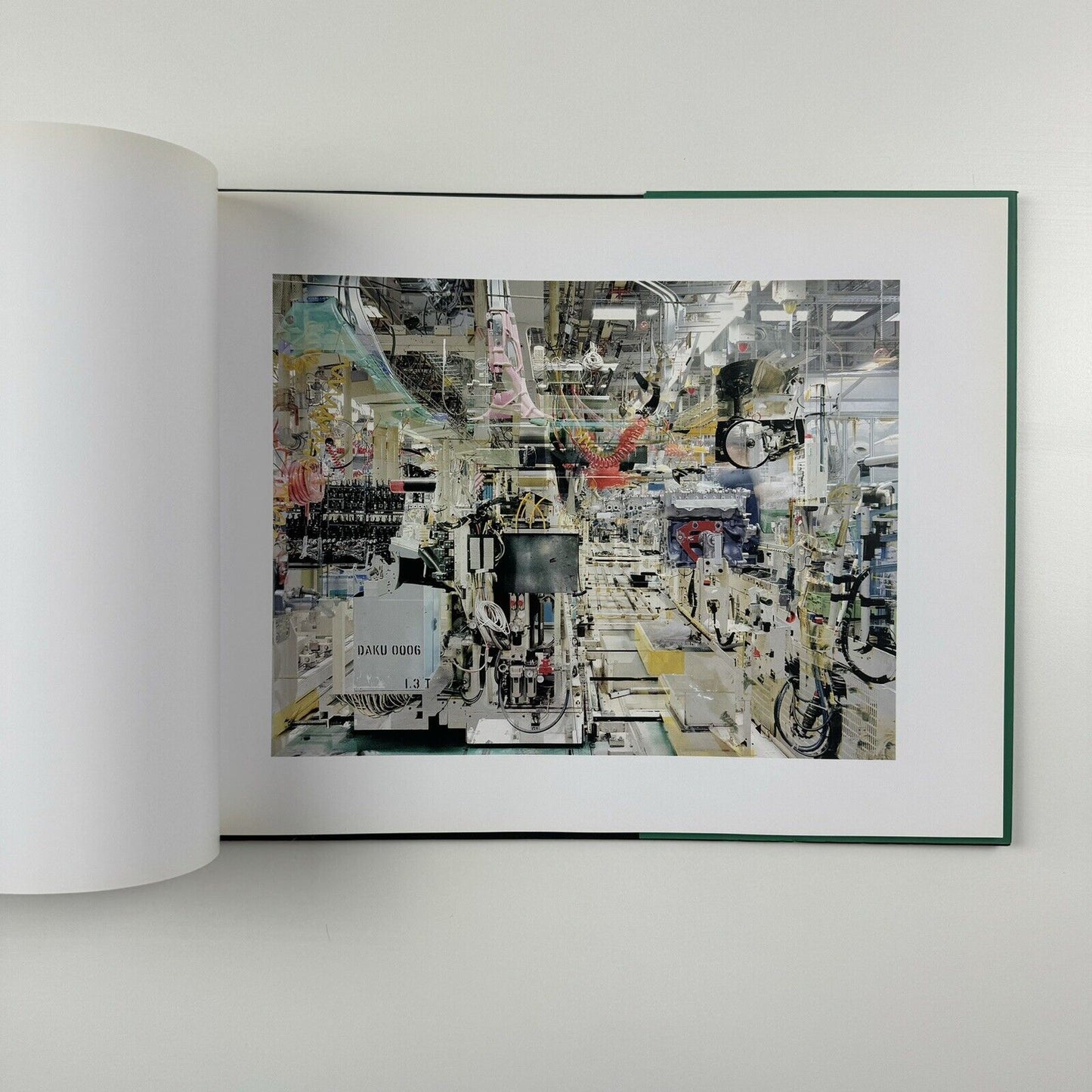 Melting Point. Stéphane Couturier | Trans photographic press/Ville Ouverte, 2006