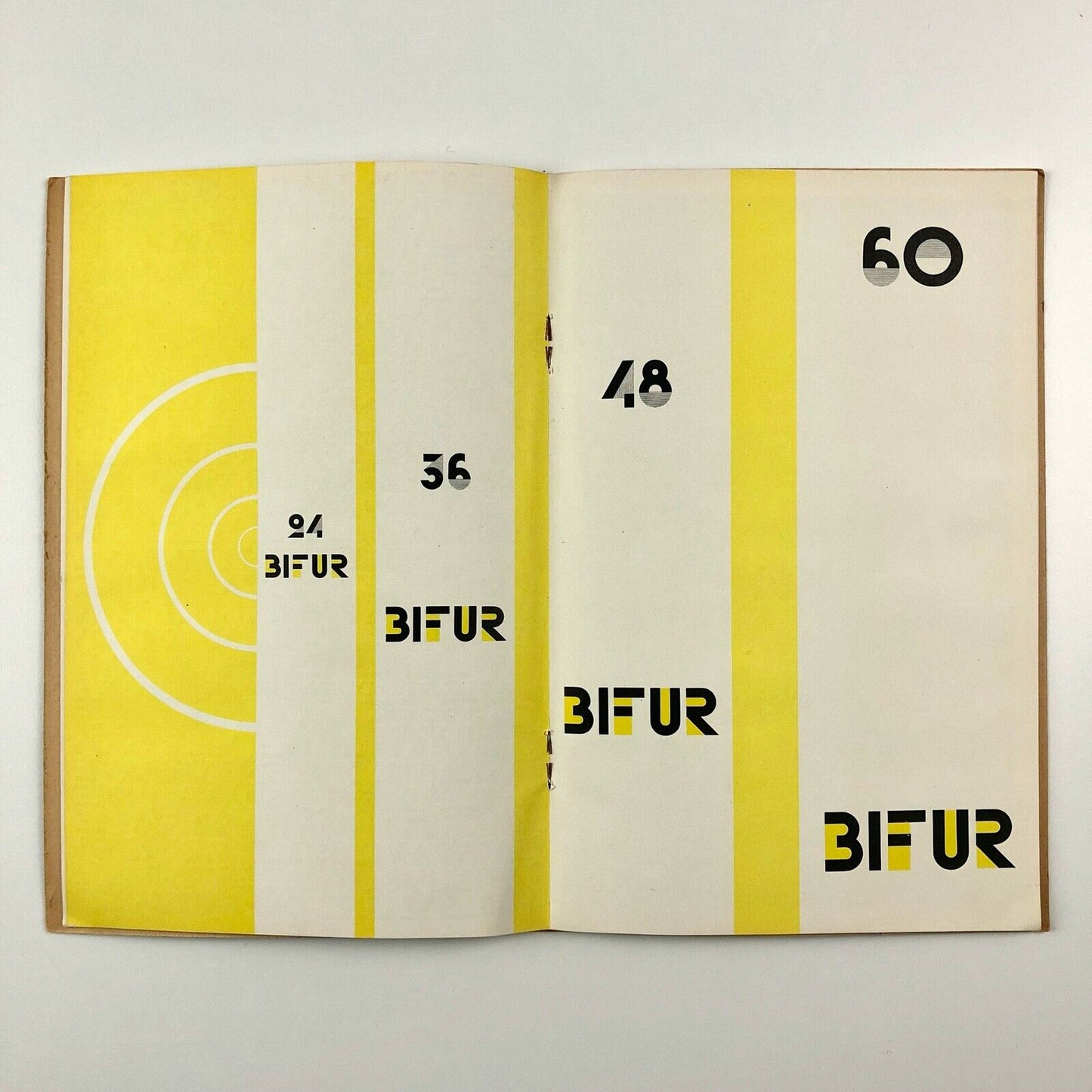 Bifur font – type specimen brochure | Fonderies Deberny Peignot, 1929 Cassandre