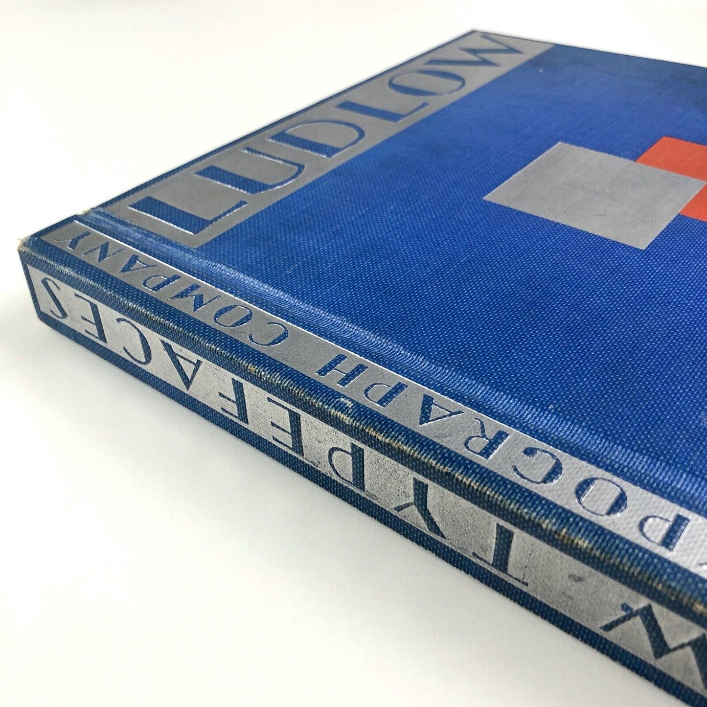 Ludlow Typefaces. A Specimen Book of Matrix Fonts | Published by Martin J. Slattery