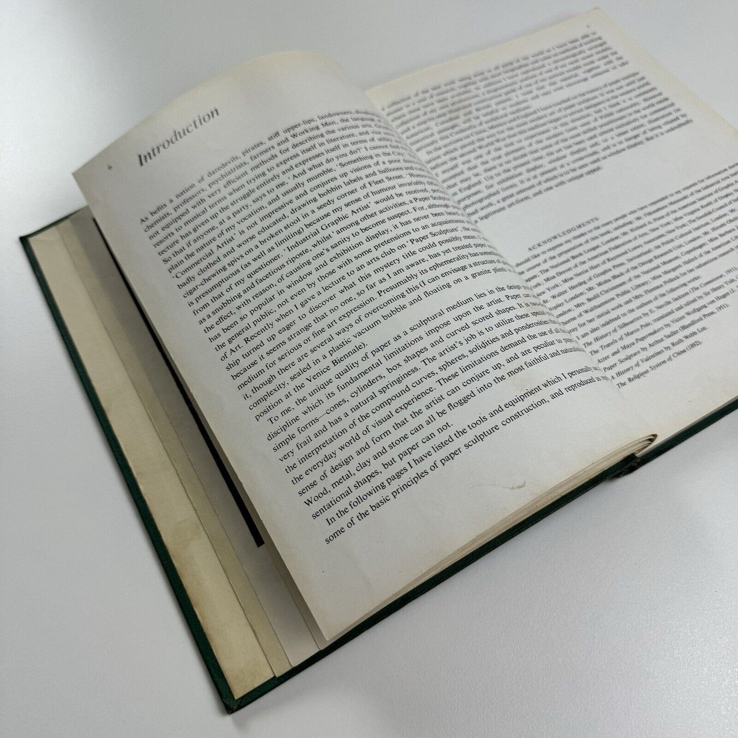 Sculpture in Paper by Bruce Angrave | The how to do it series number 72 | The Studio Publications, 1957